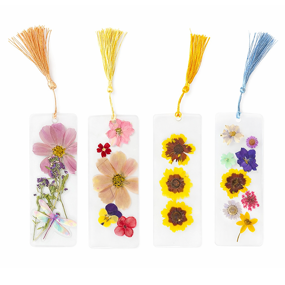 Pressed Flower Bookmark with Tassle 1.png