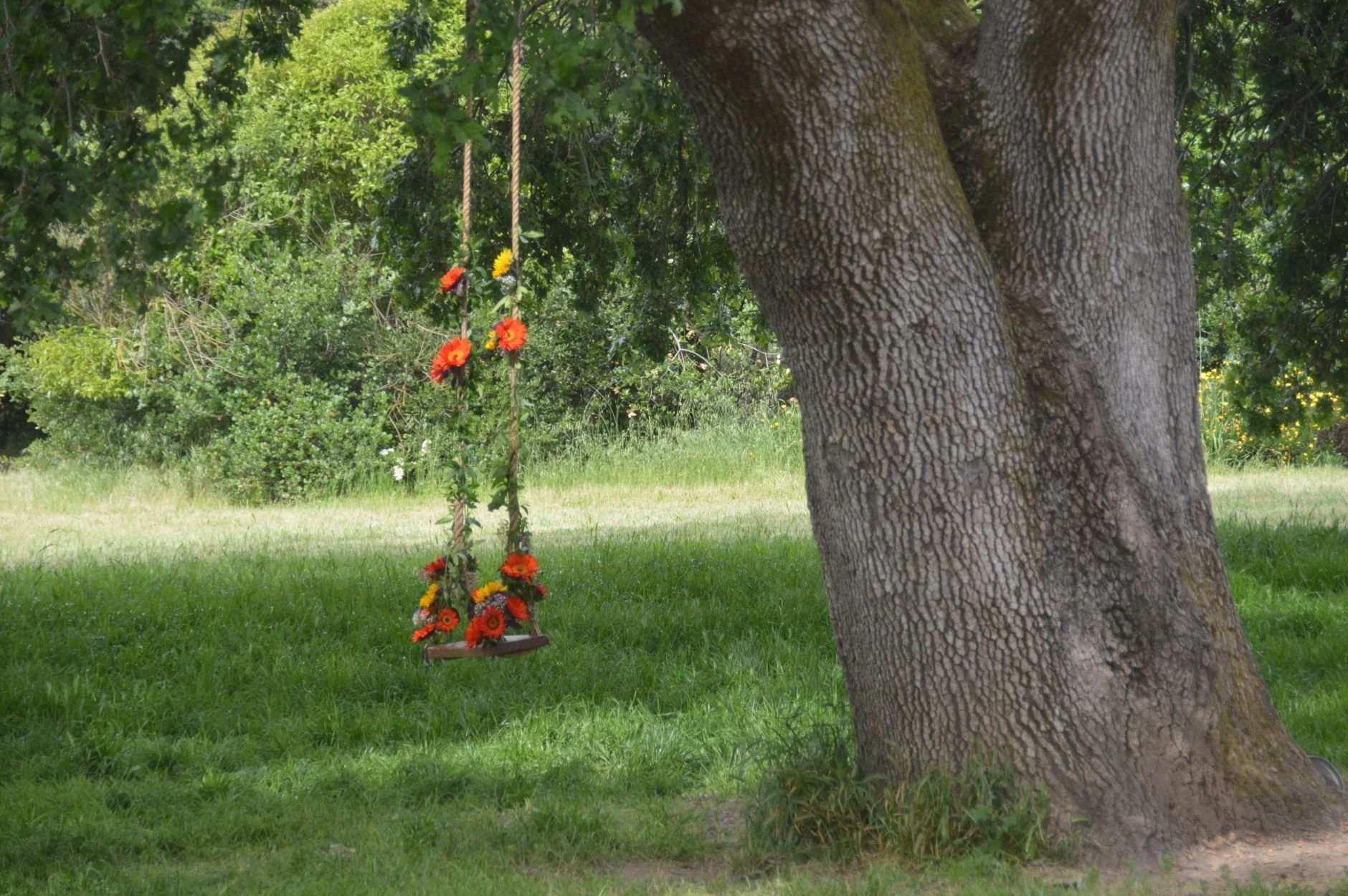 It’s Spring! Flower Projects to Celebrate May Faire