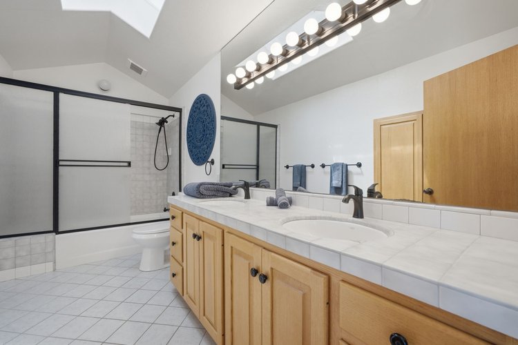 17575 Mountain Charlie Road — property photo 11