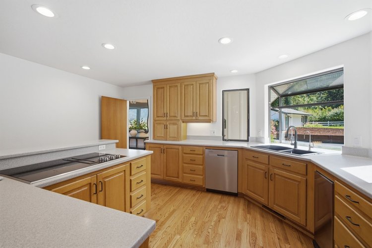 17575 Mountain Charlie Road — property photo 16