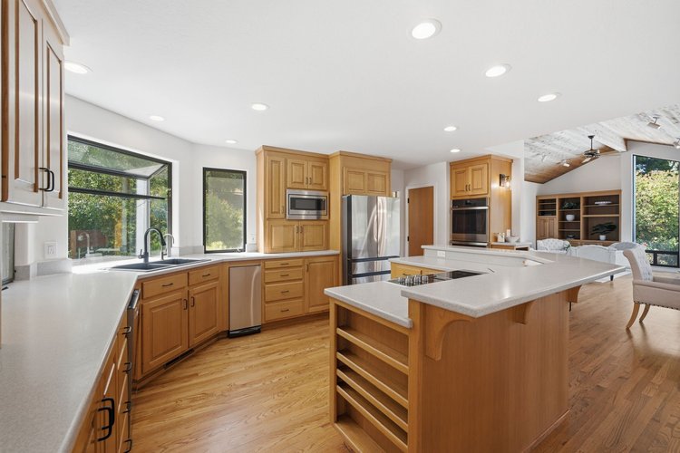 17575 Mountain Charlie Road — property photo 14