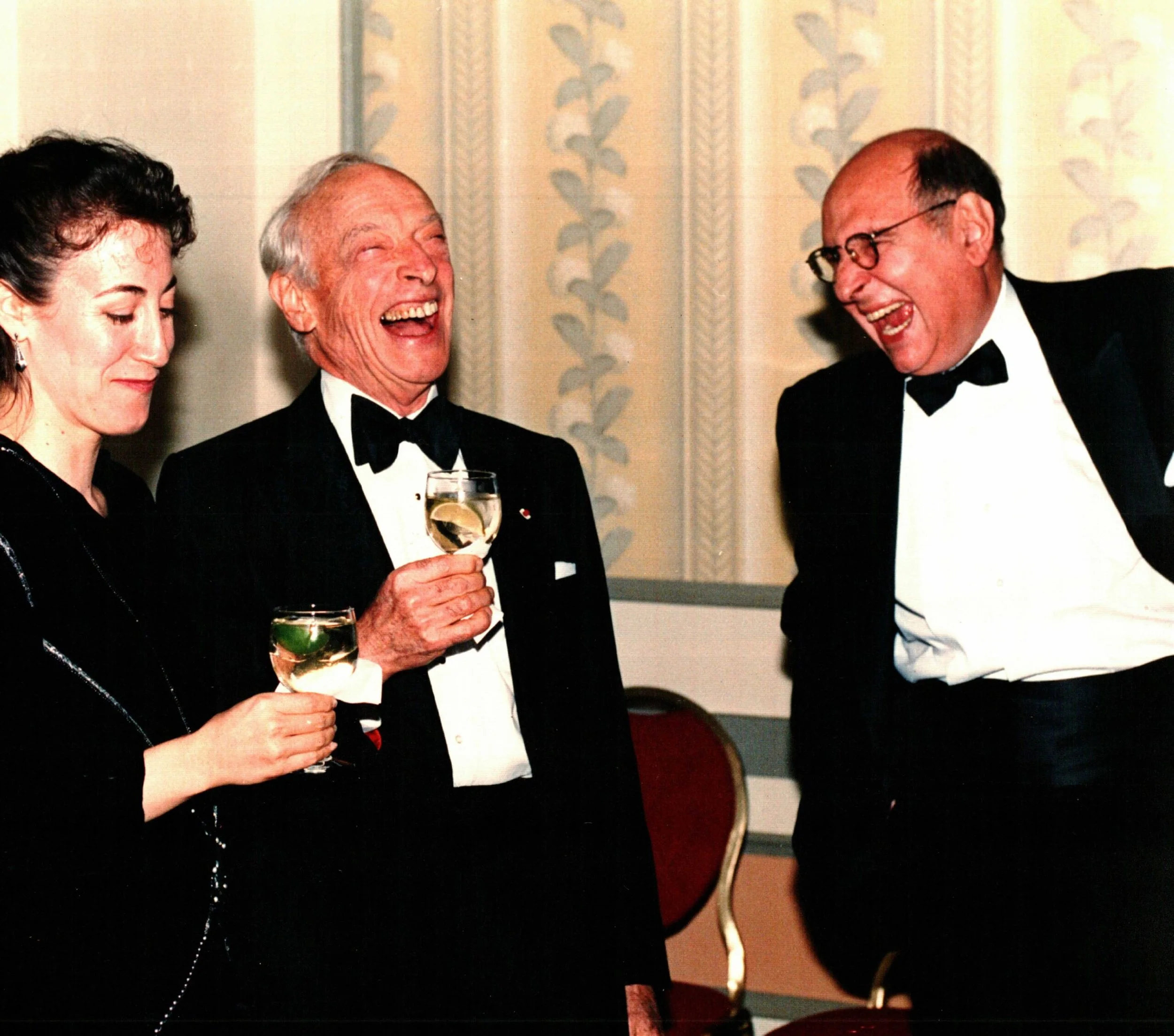 Foto de Saul Bellow y Allan Bloom riendo