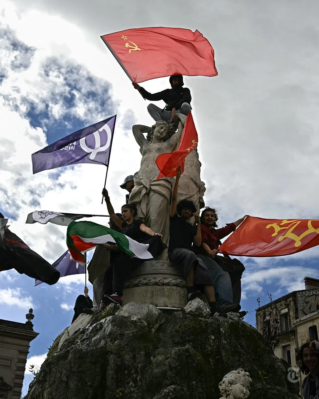 Tres banderas