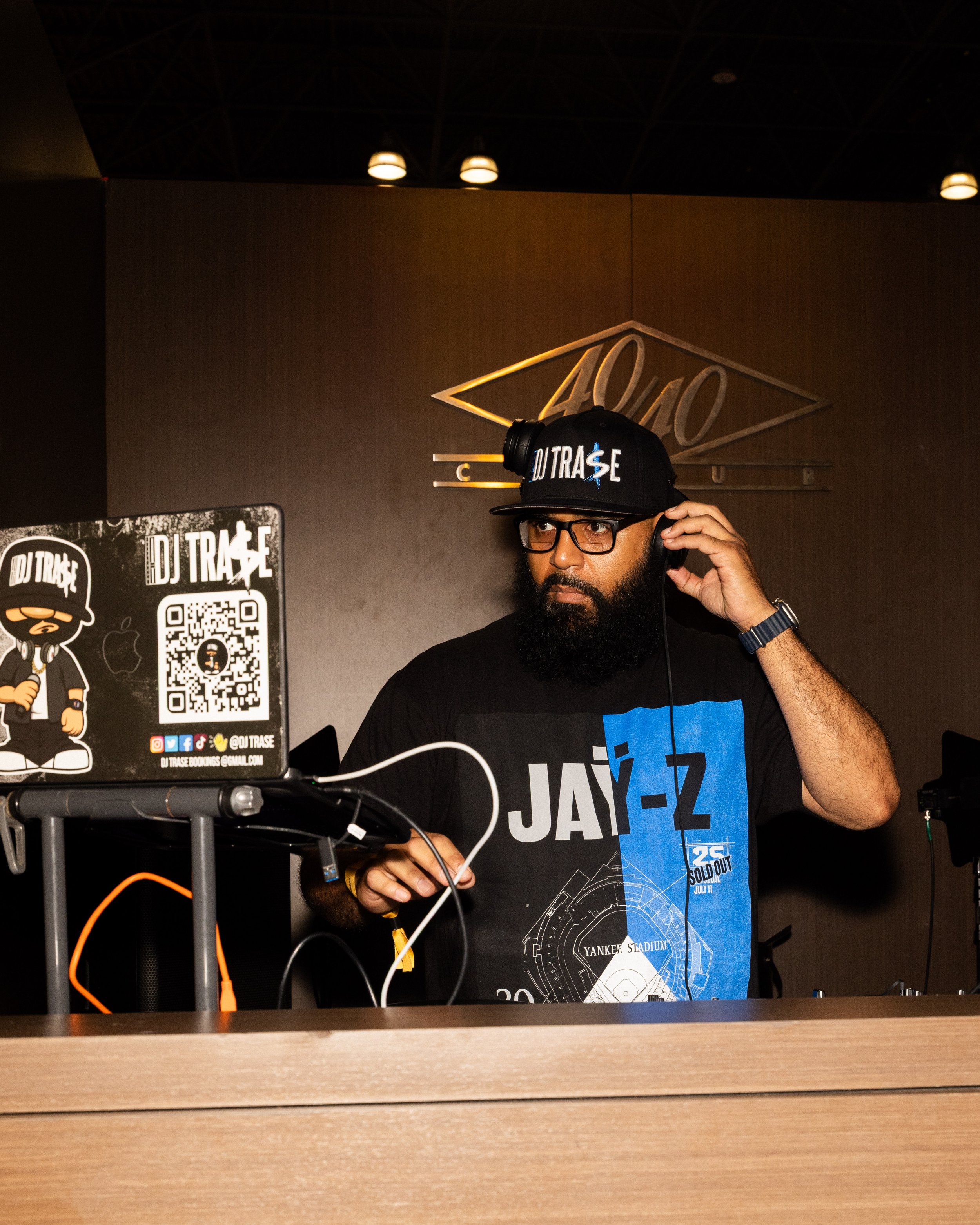 DJ TRA$E at The 40/40 Club at Fanatics Fest 2026 