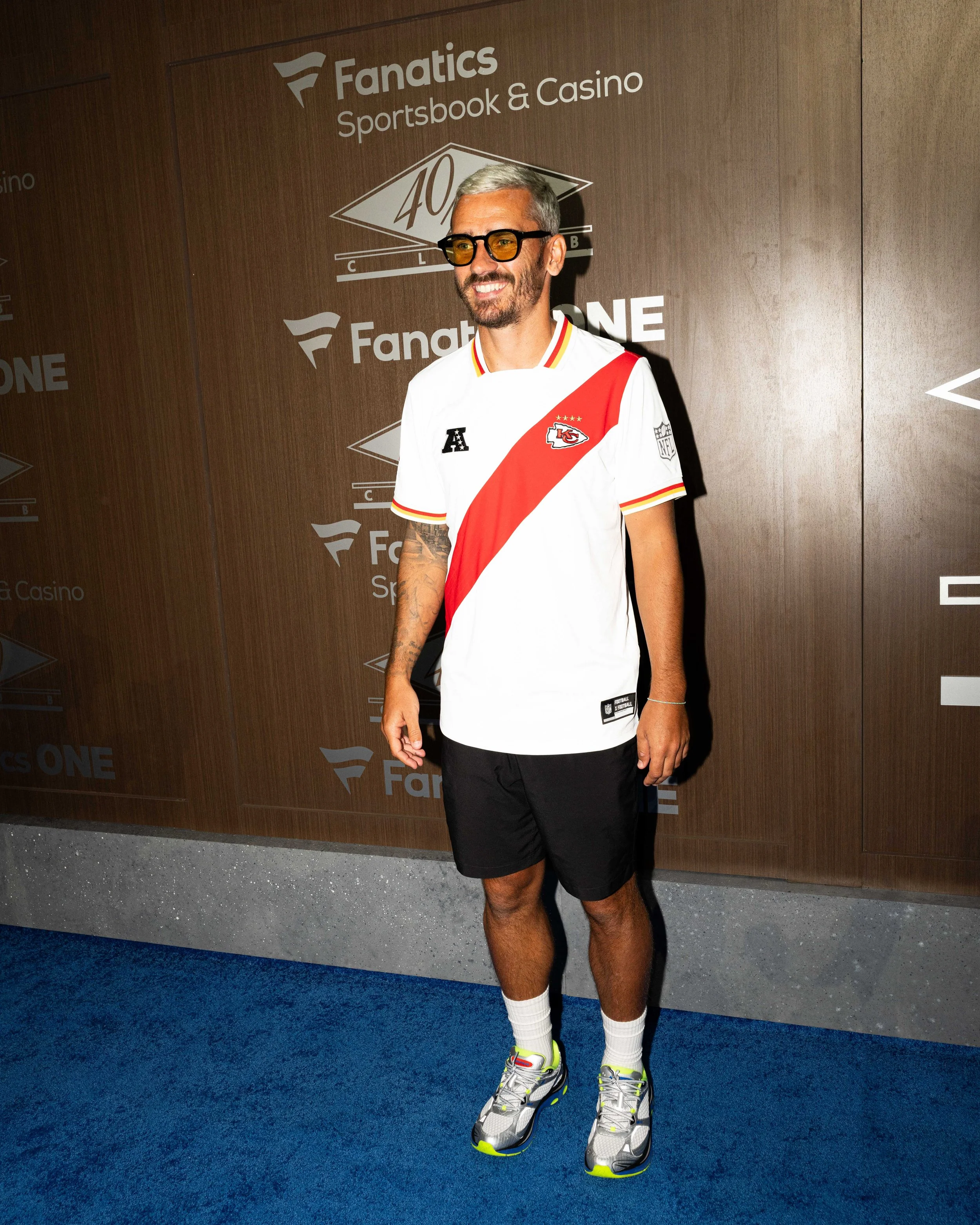 Red Carpet at The 40:40 Club at Fanatics Fest.jpg