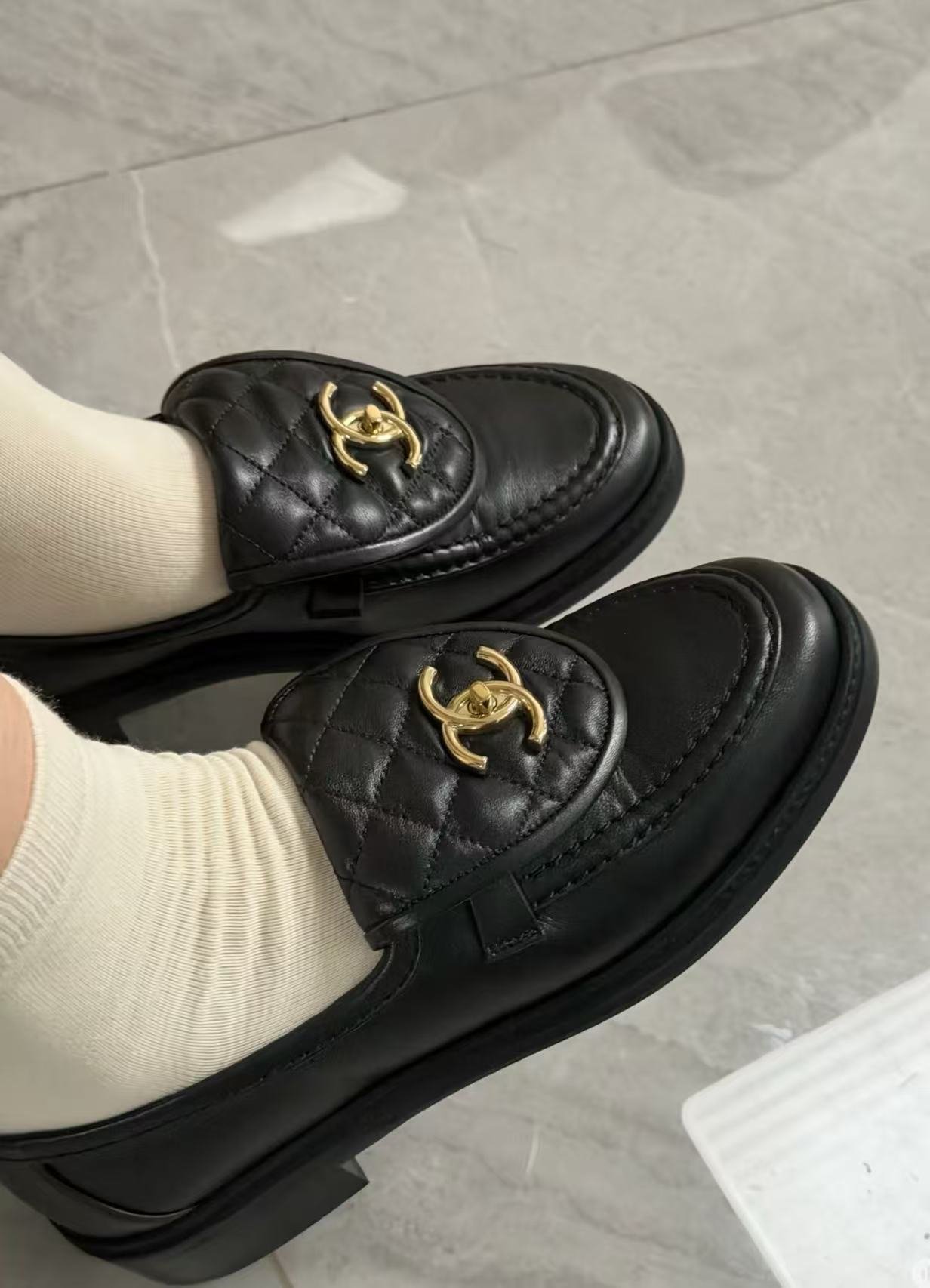 chanelloafer1.jpg