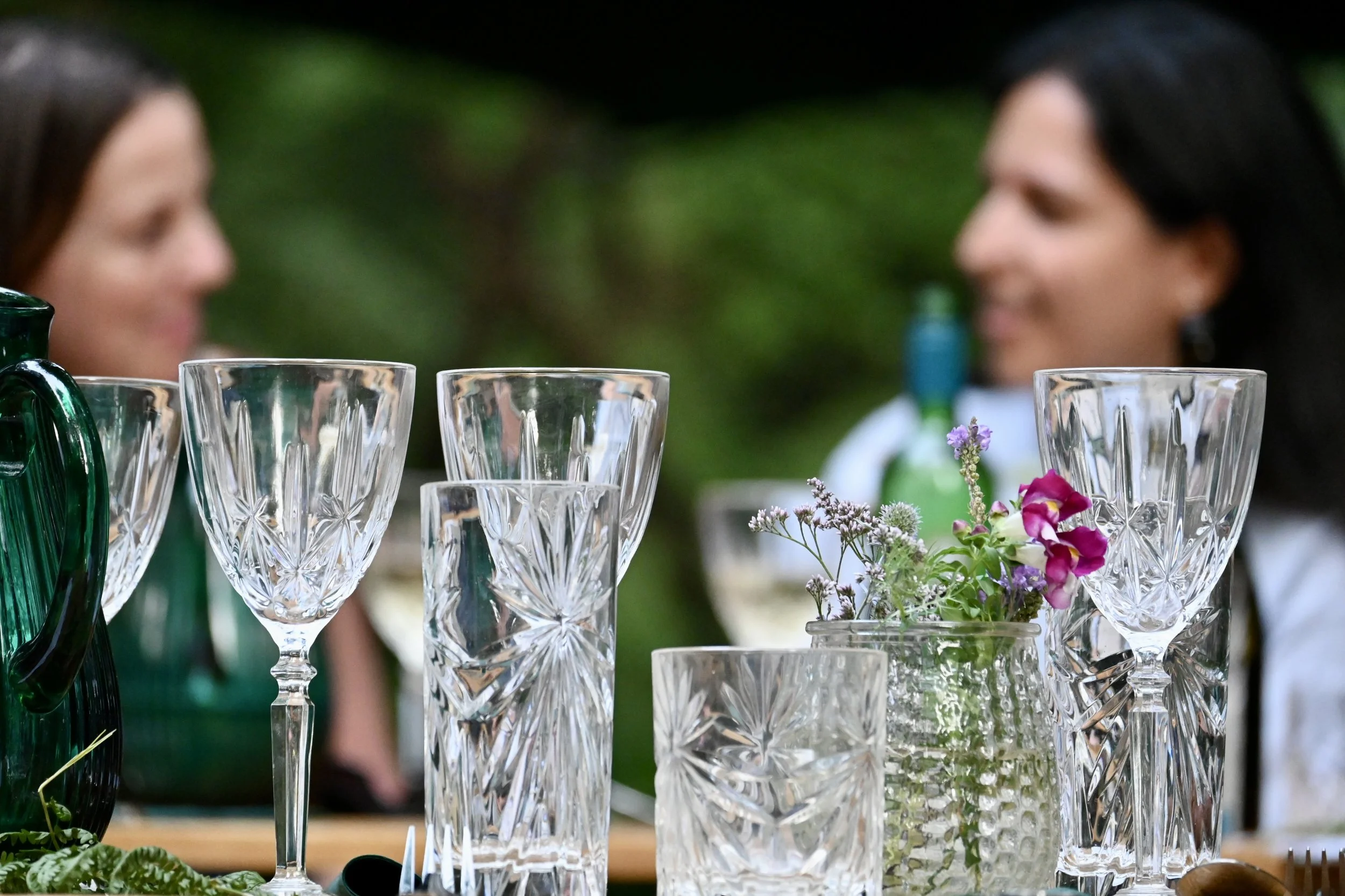 cocktails on arrival outdoor woodland event Chilterns