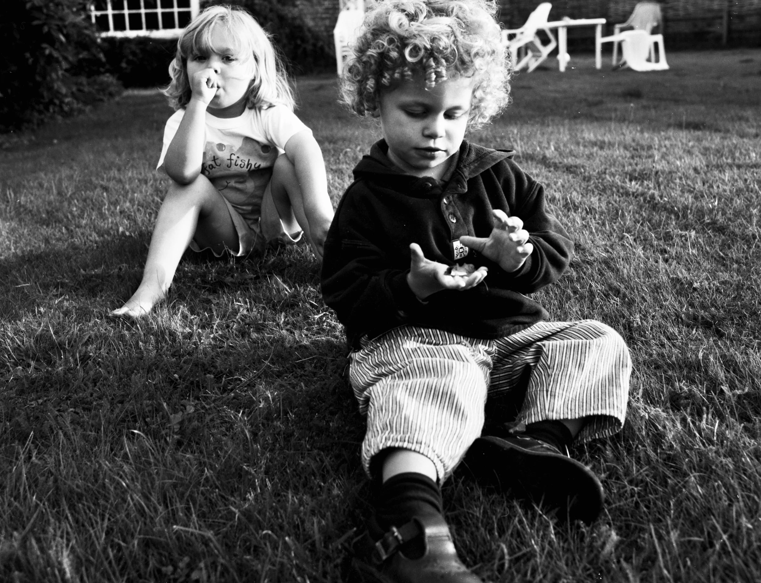 children's black and white portrait photographer