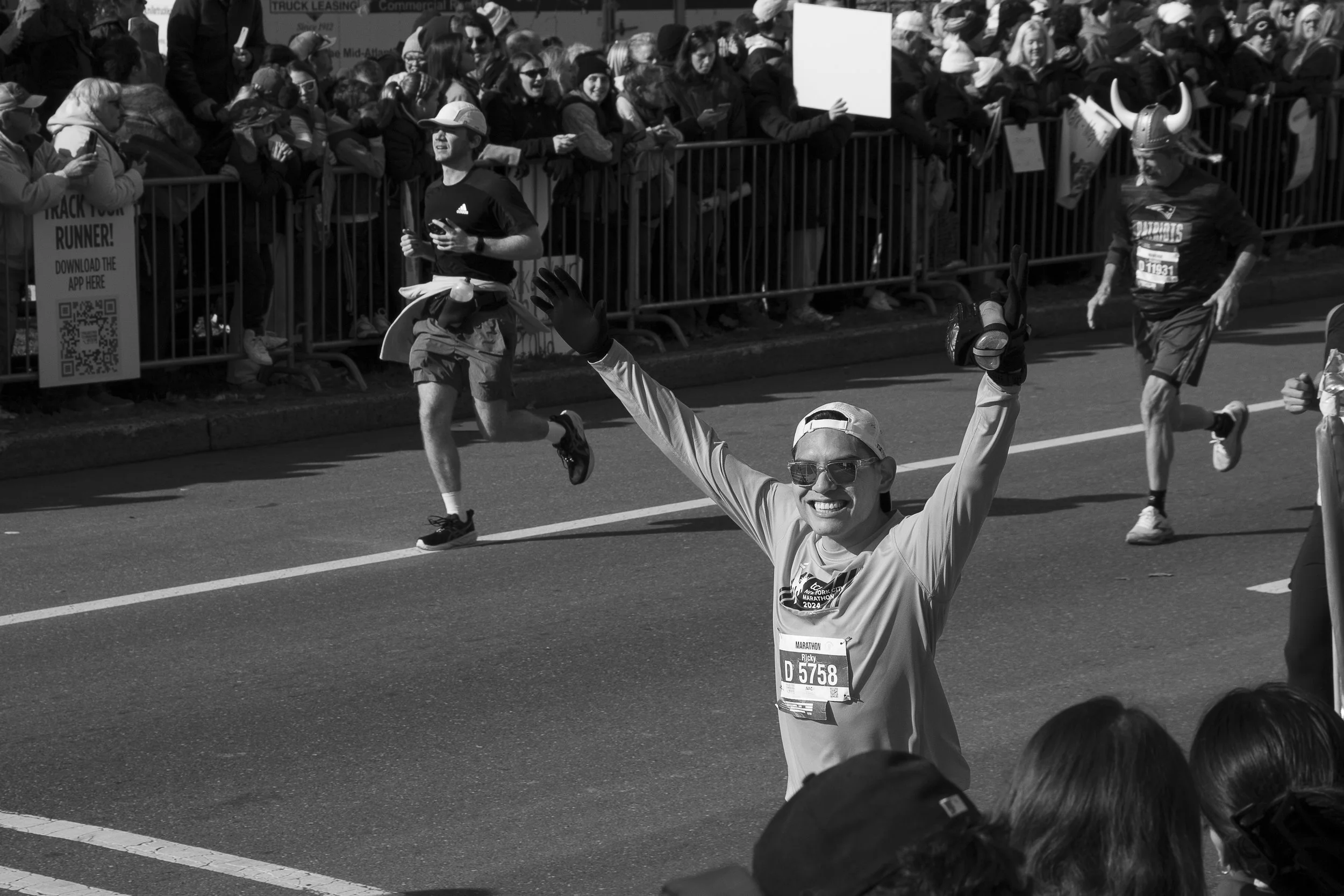 11.23.25 Philly Marathon-03.jpg