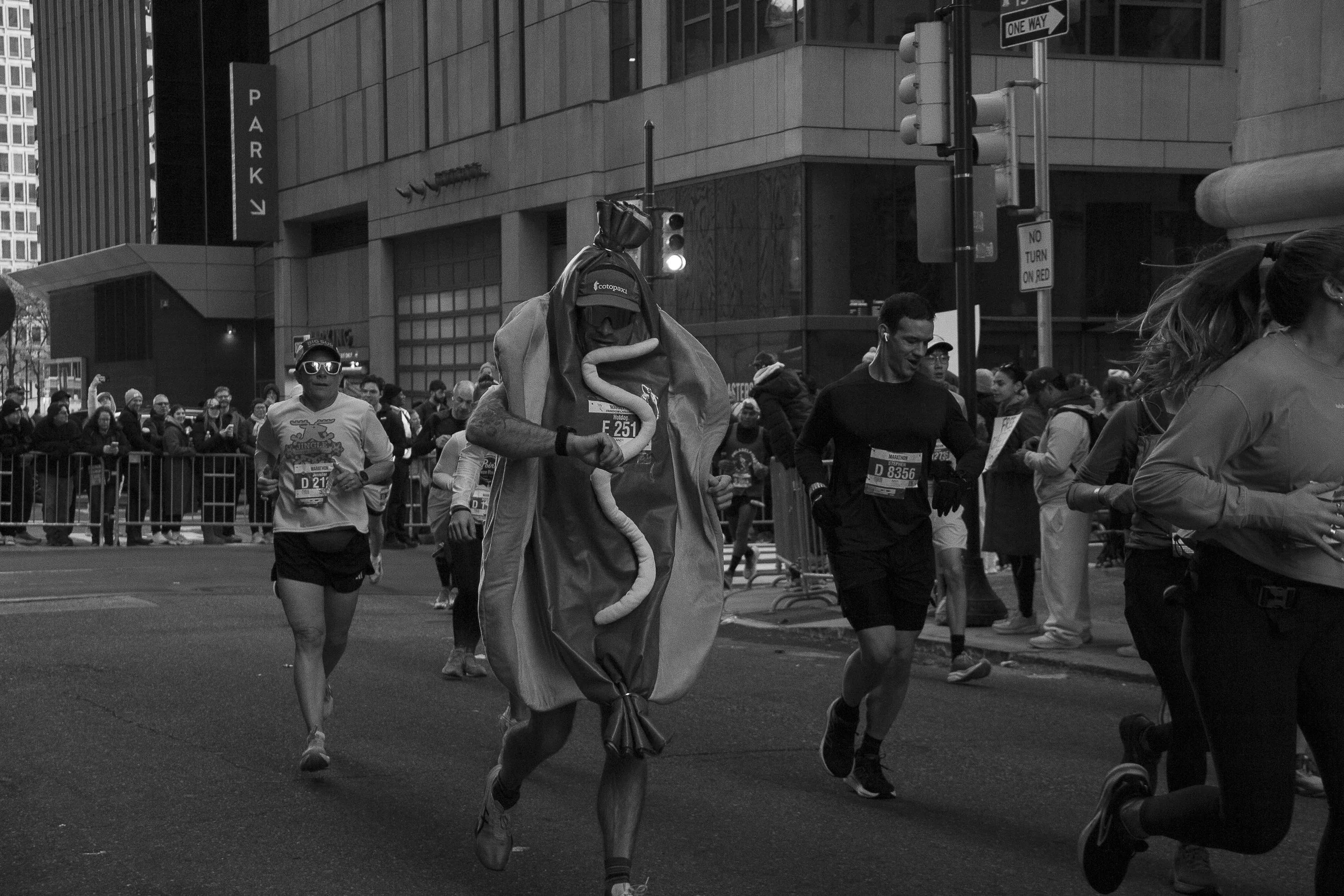 11.23.25 Philly Marathon-15.jpg