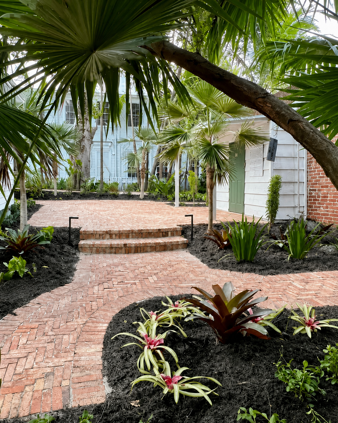 4_rich_green_garden.png