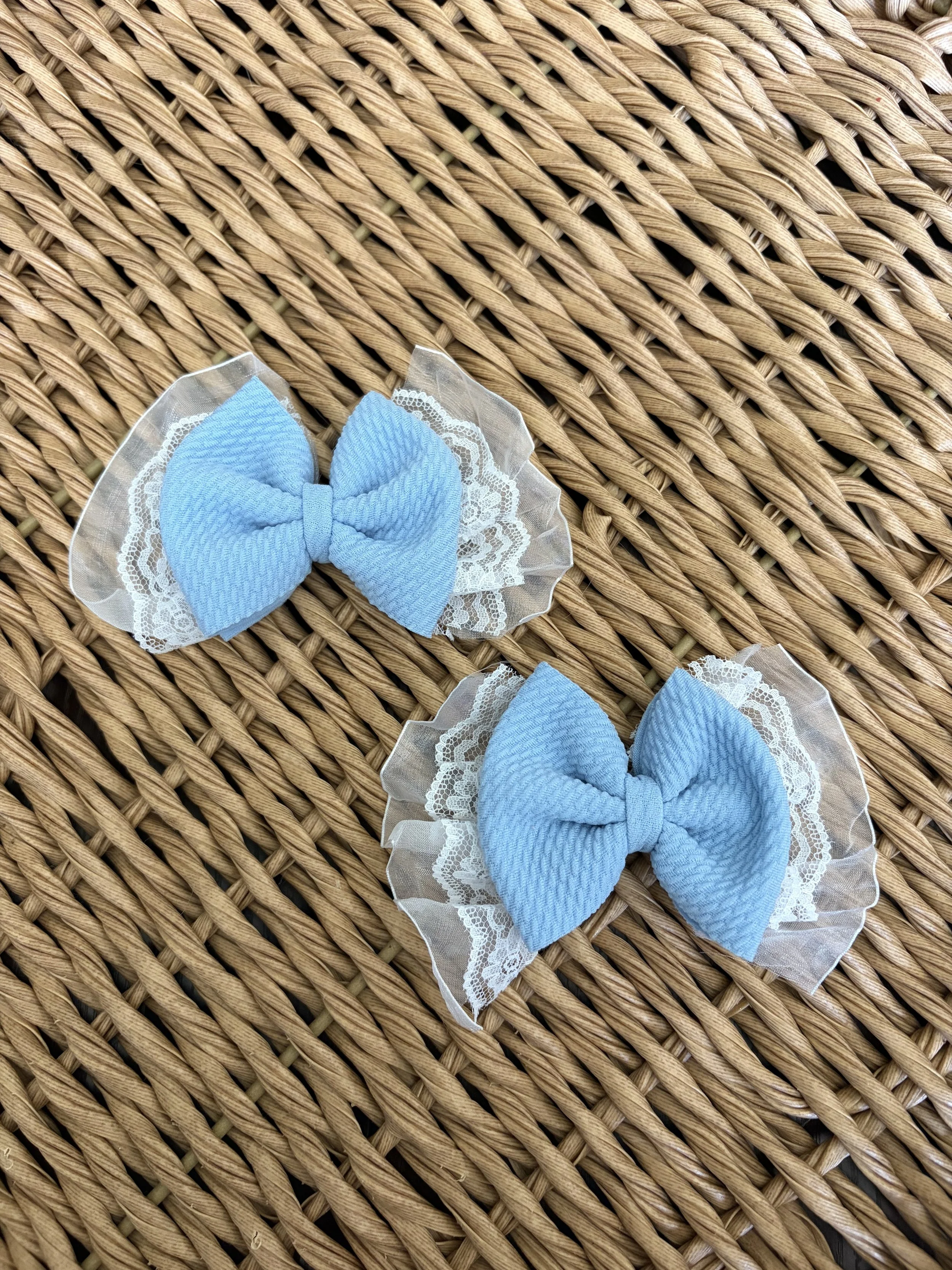 Light Blue with Lace Piggies on clips