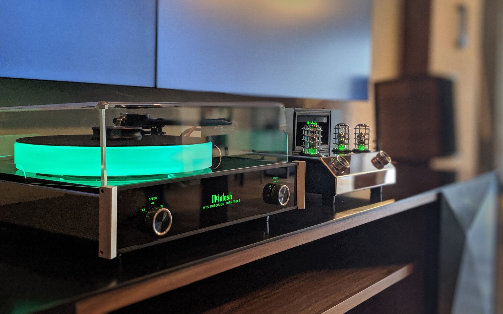 High-fidelity audio system