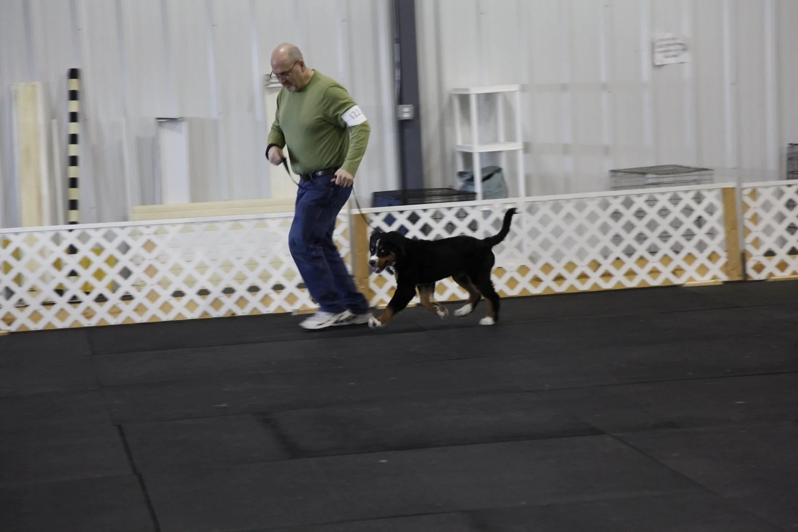 071e23d135f2b5184781ff76ba54a101.jpg