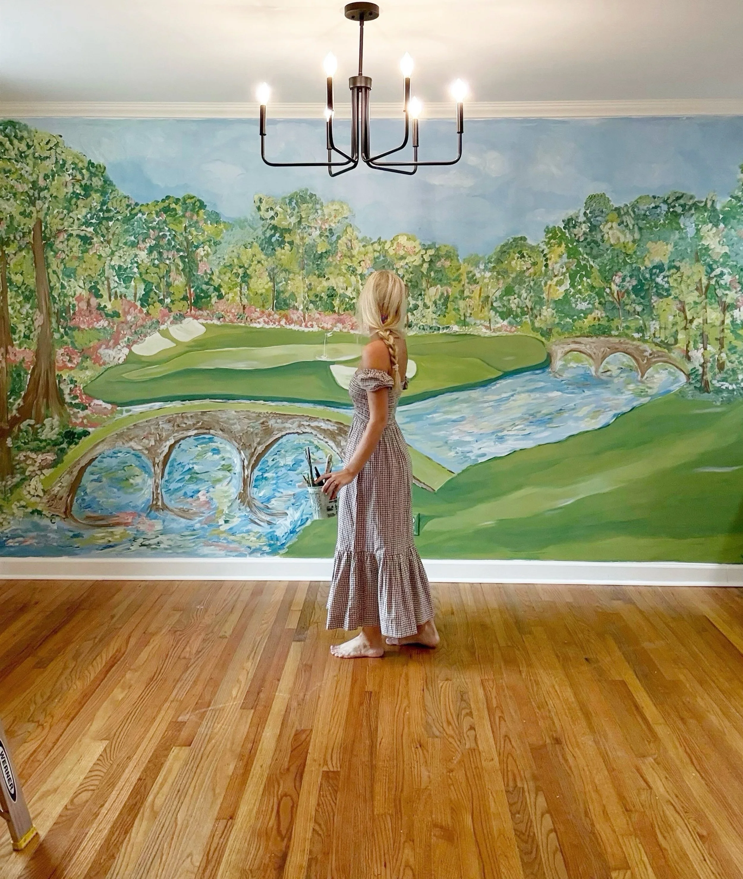 A little Augusta magic on the walls! Loved getting to paint this iconic scene from golf&rsquo;s favorite week. 💚