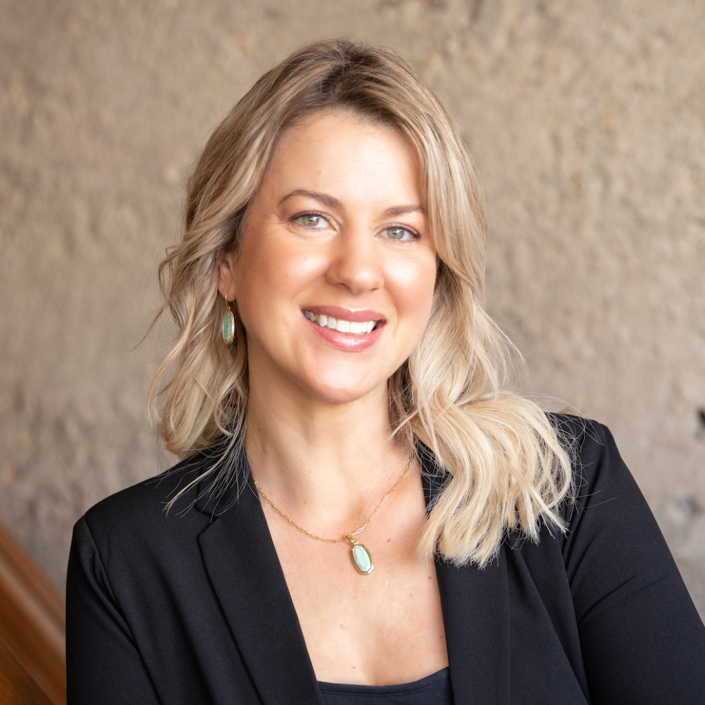 Stella Provias | Real Estate Agent