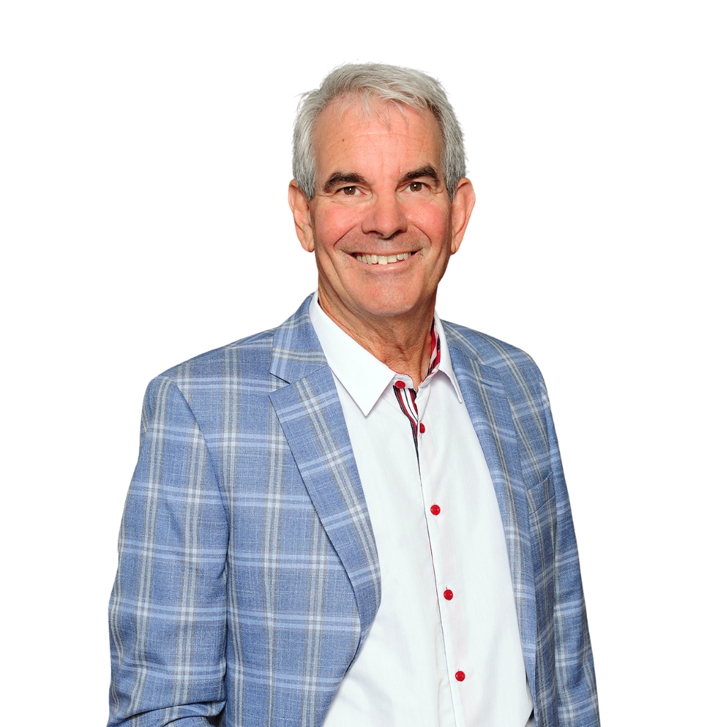 Professional portrait of Glenn Vickery, REALTOR® with RE/MAX Professionals North.