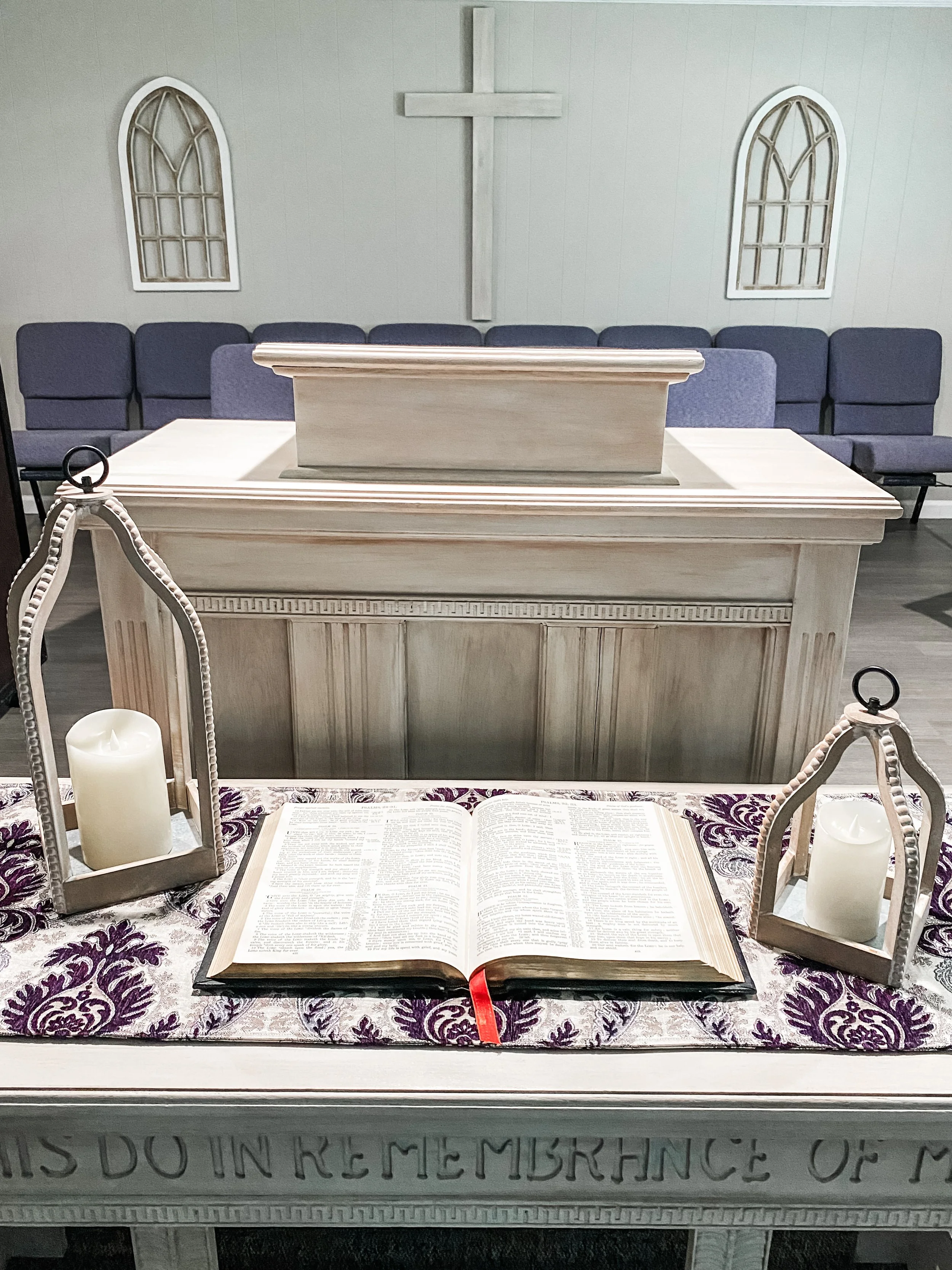 Lighthouse Baptist Church Pulpit