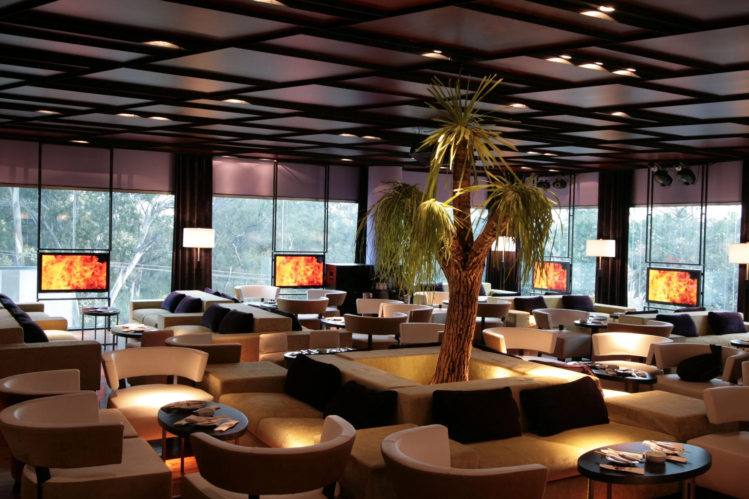 4. Lounge.JPG