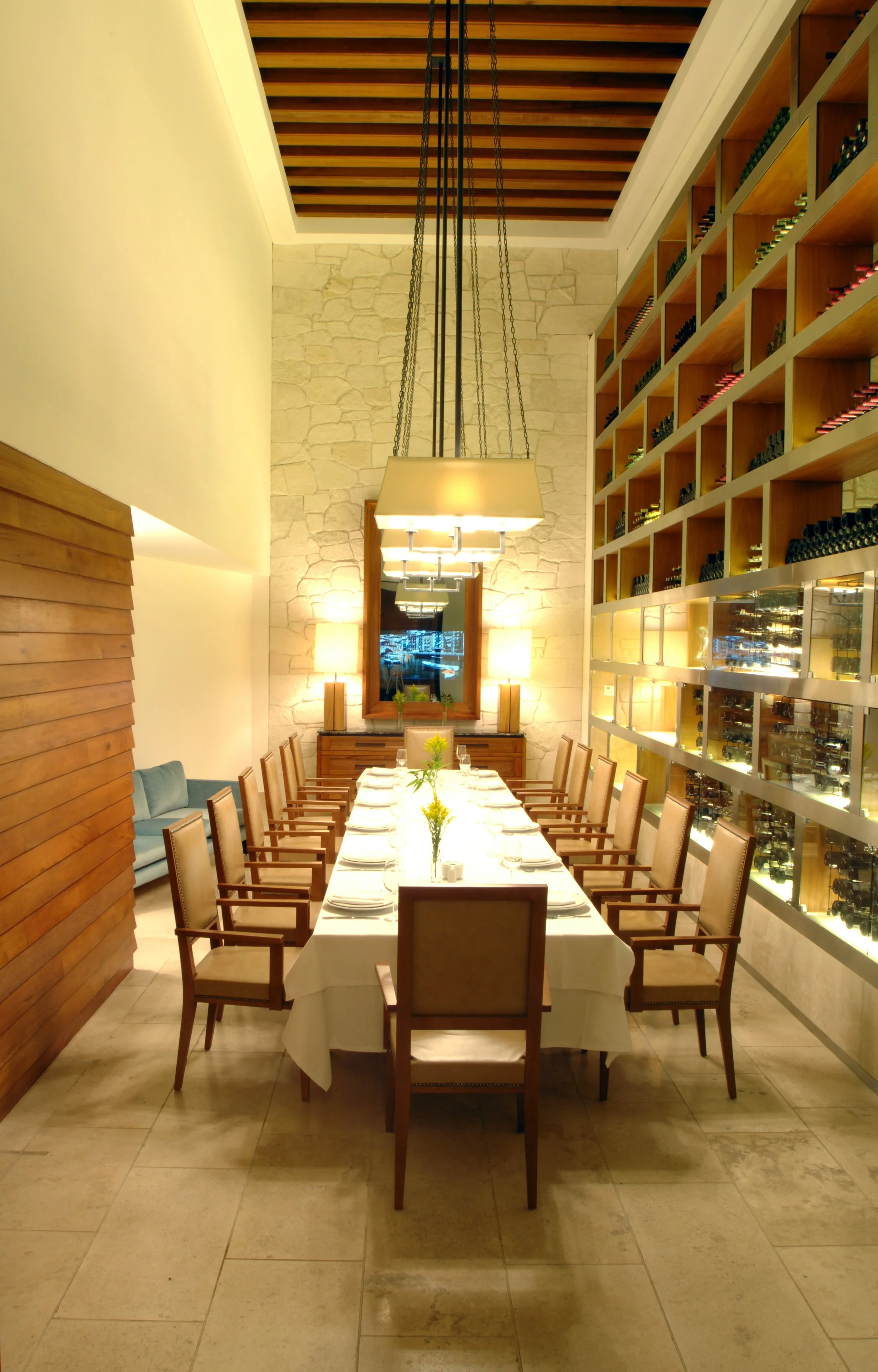 18-Private wine cellar.jpg