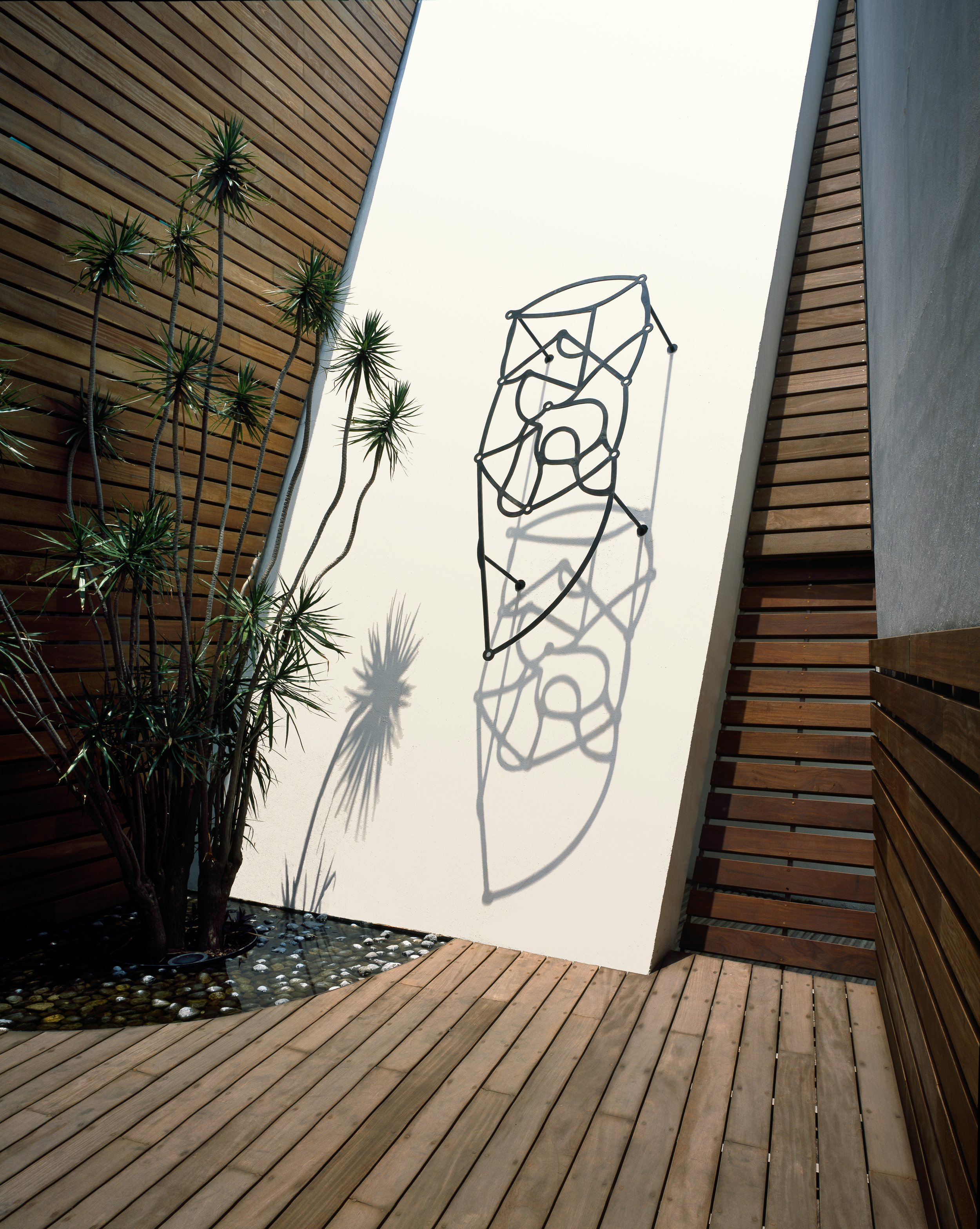 12 Vista Patio Interior.jpg