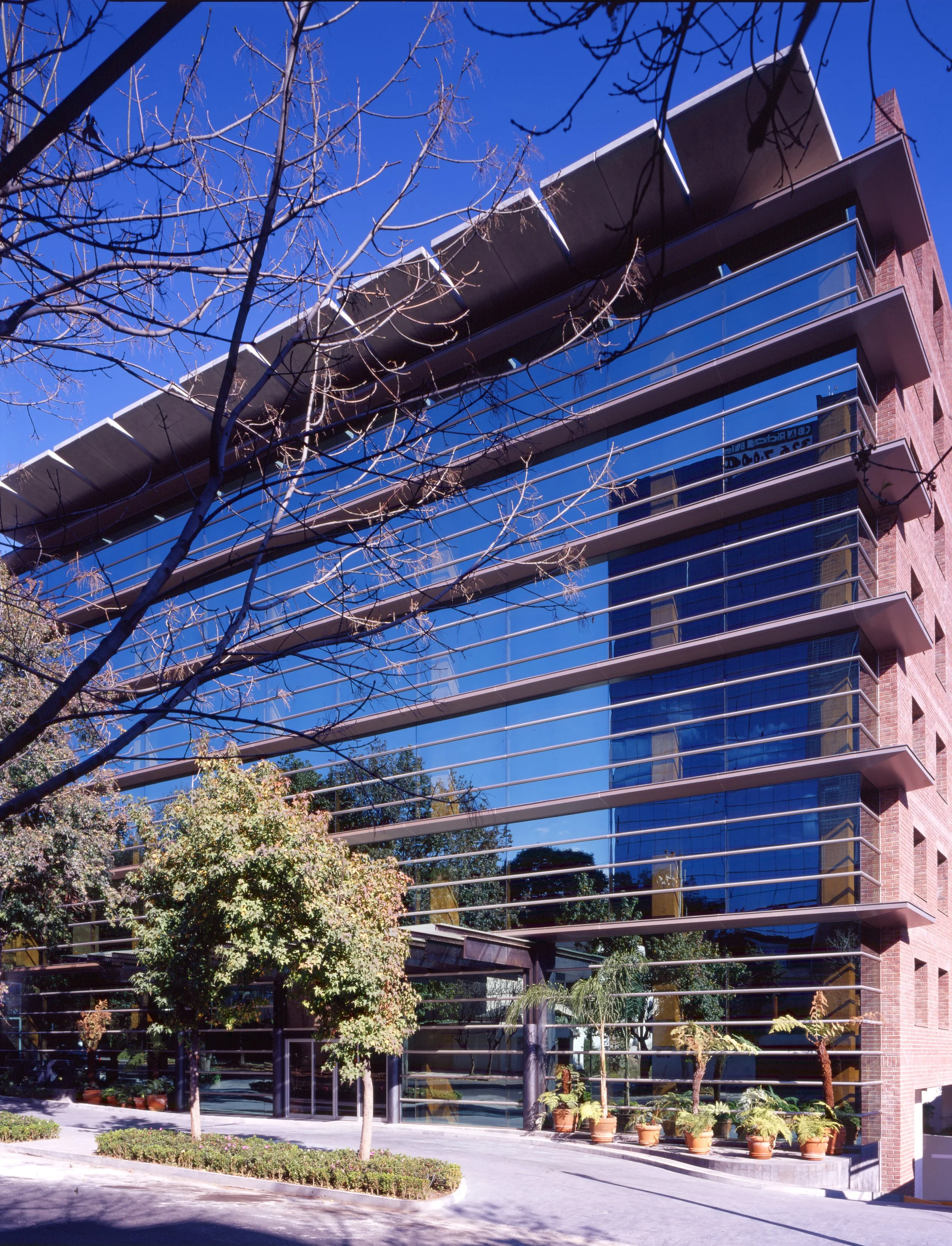Corporativo Montes Urales