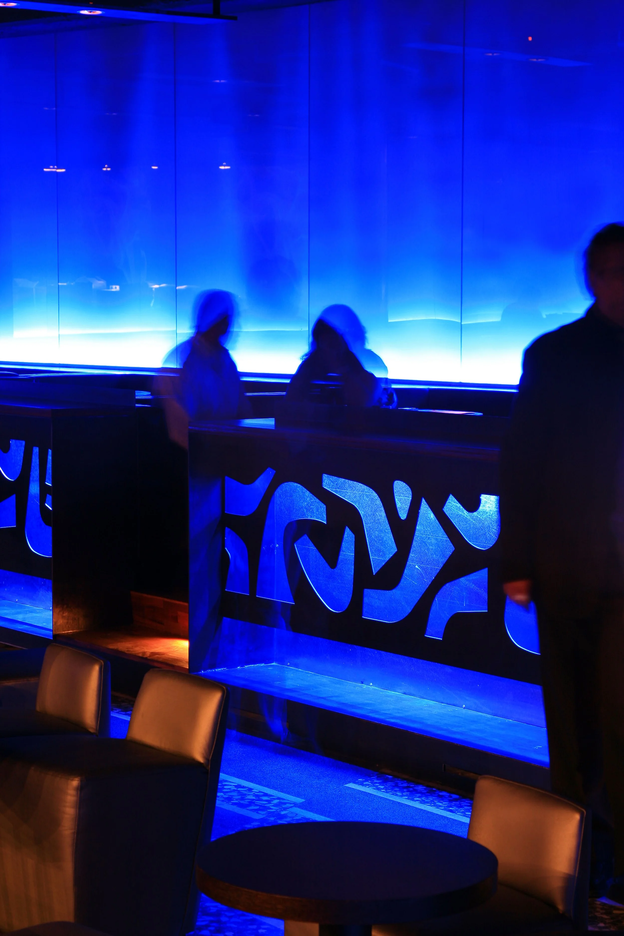 10. Bar.JPG