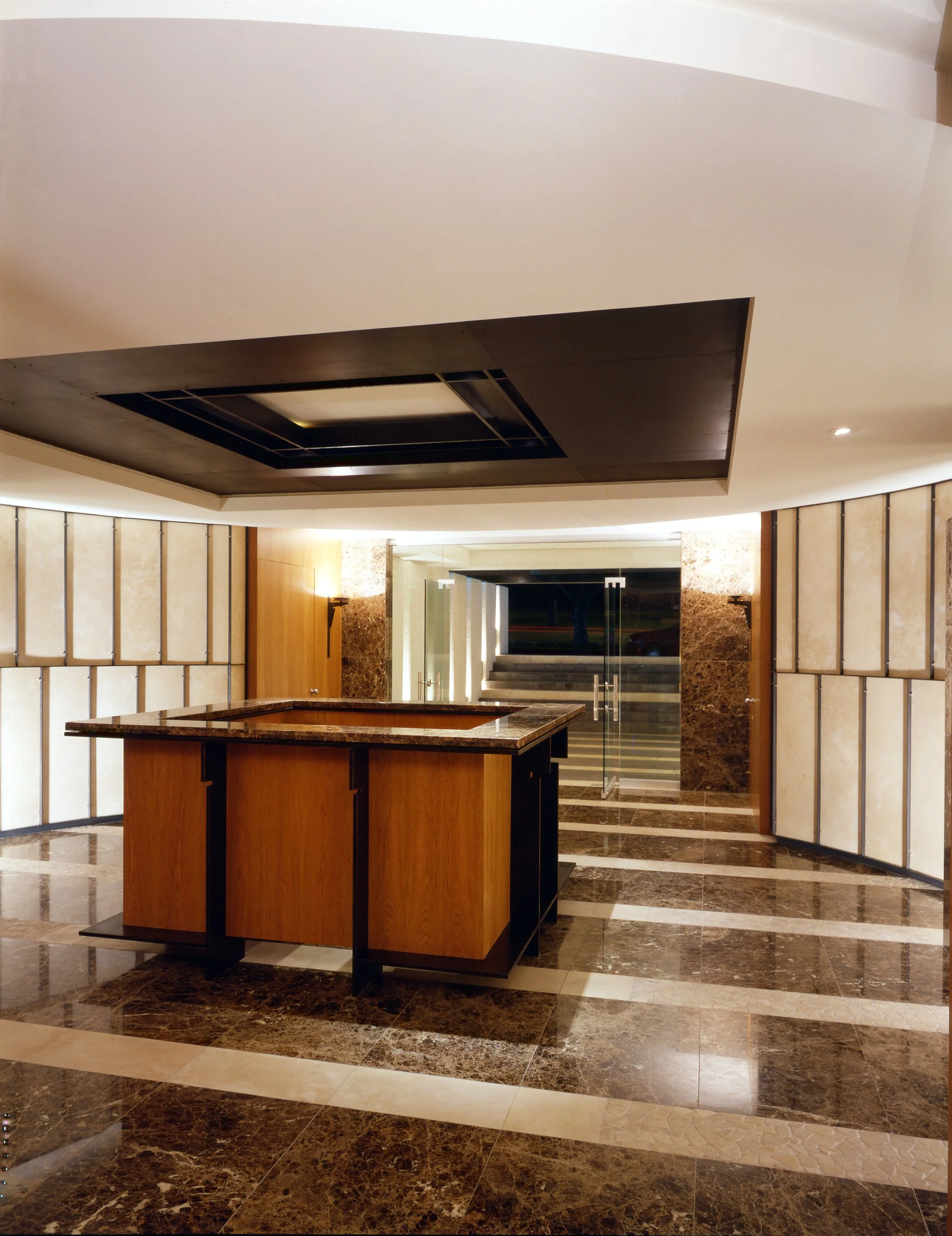 lobby 1.jpg