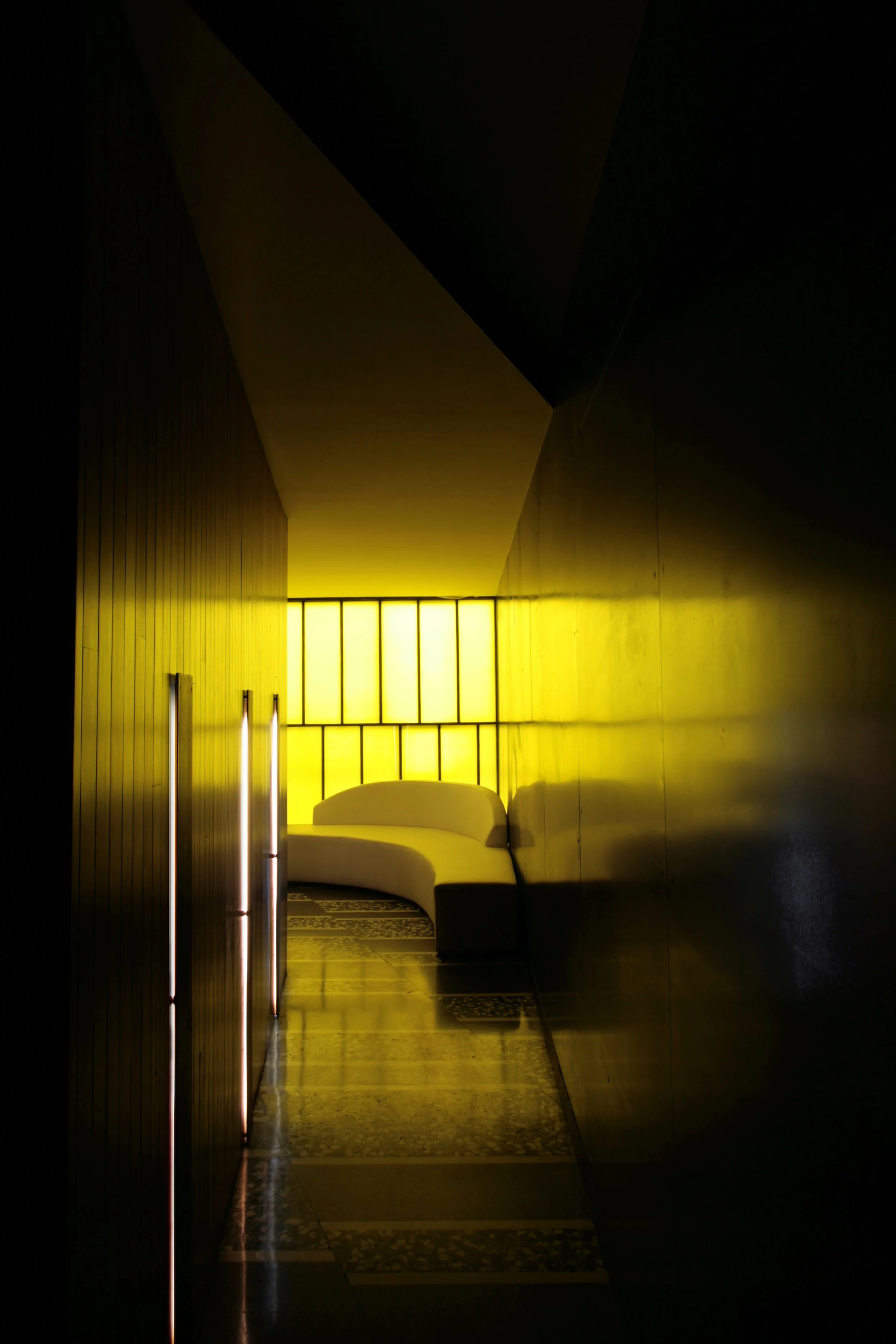 17.Men washroom entrance.jpg