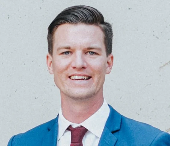 Colin Coomer headshot