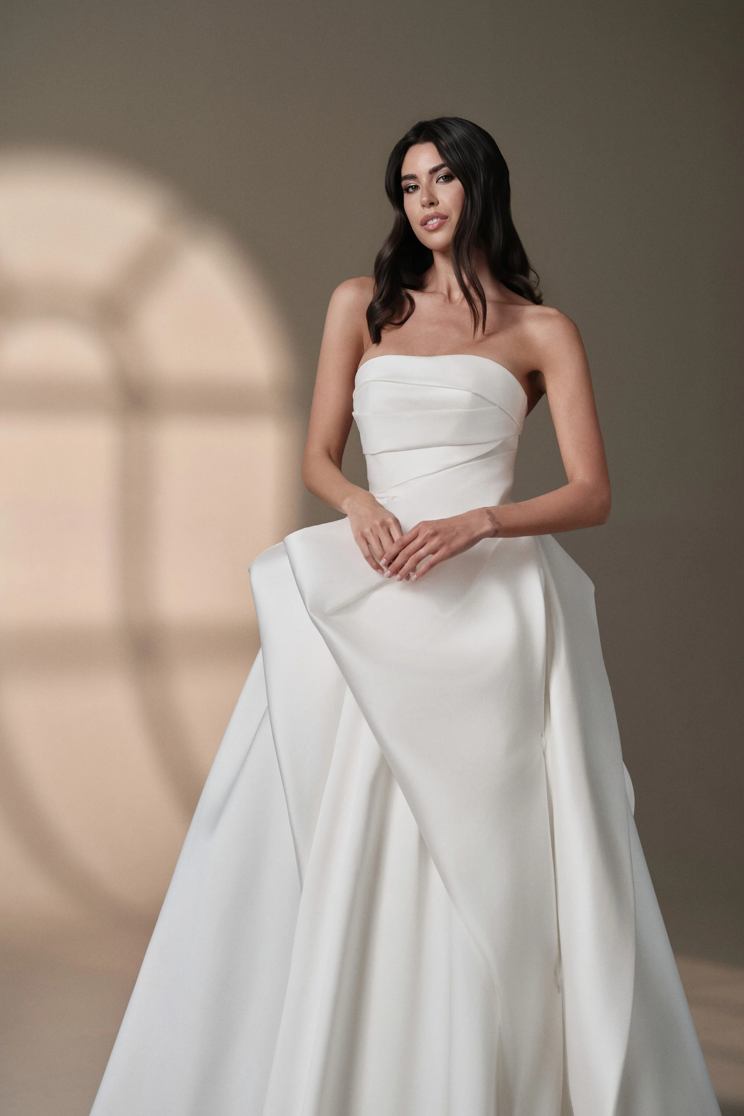 Maria Pia Bridal_Juliana_det (Custom).jpg