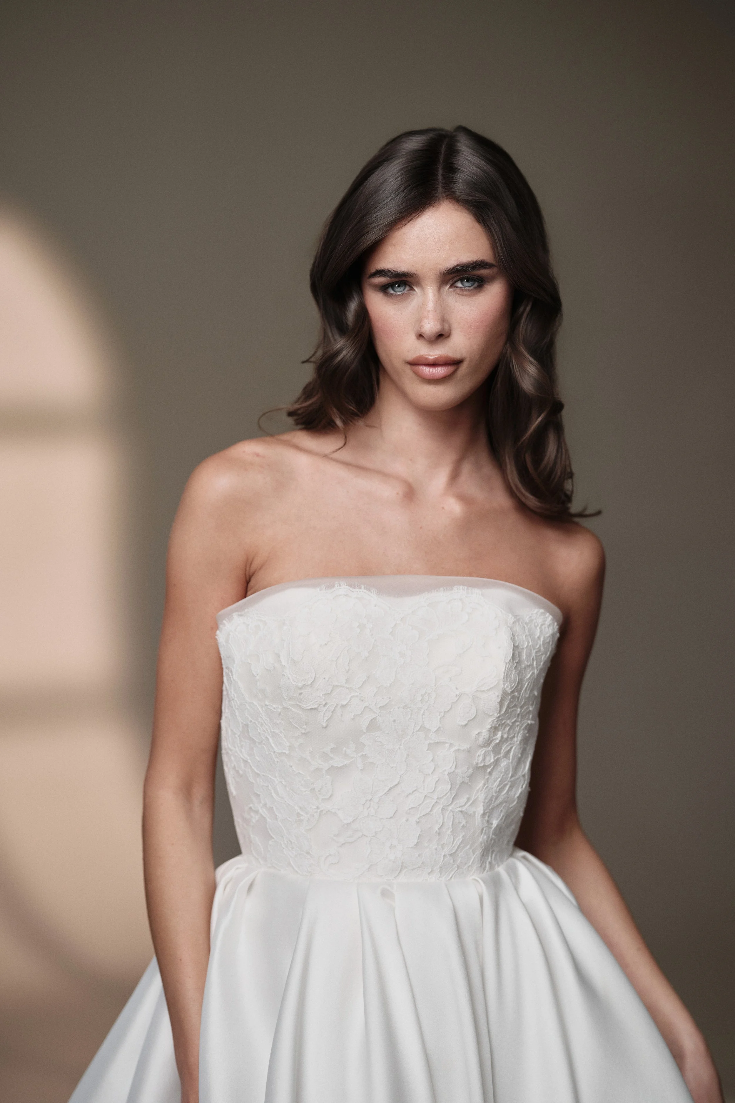 Maria Pia Bridal_Juana_det (Custom).jpg