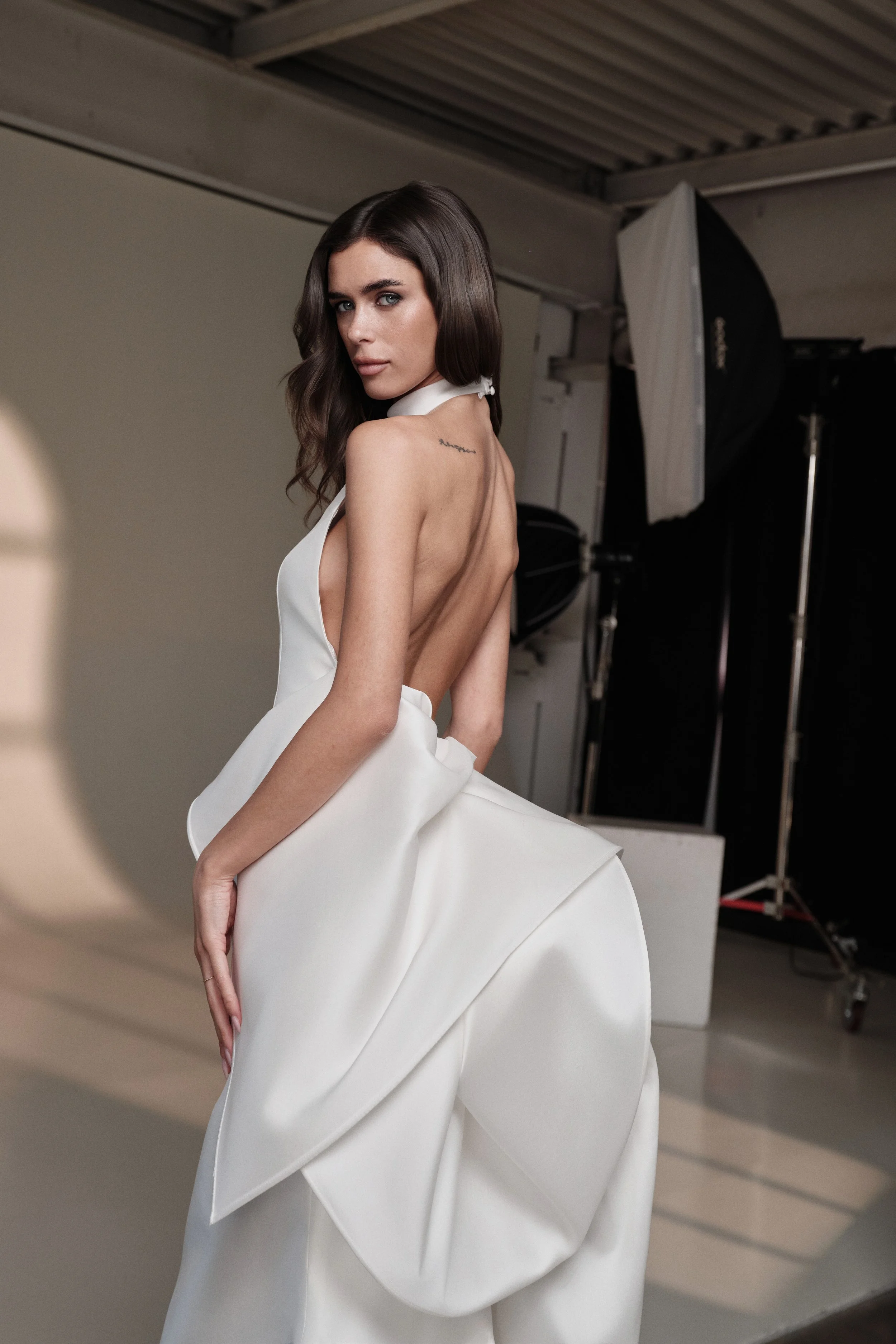 Maria Pia Bridal_Joan_det (Custom).jpg