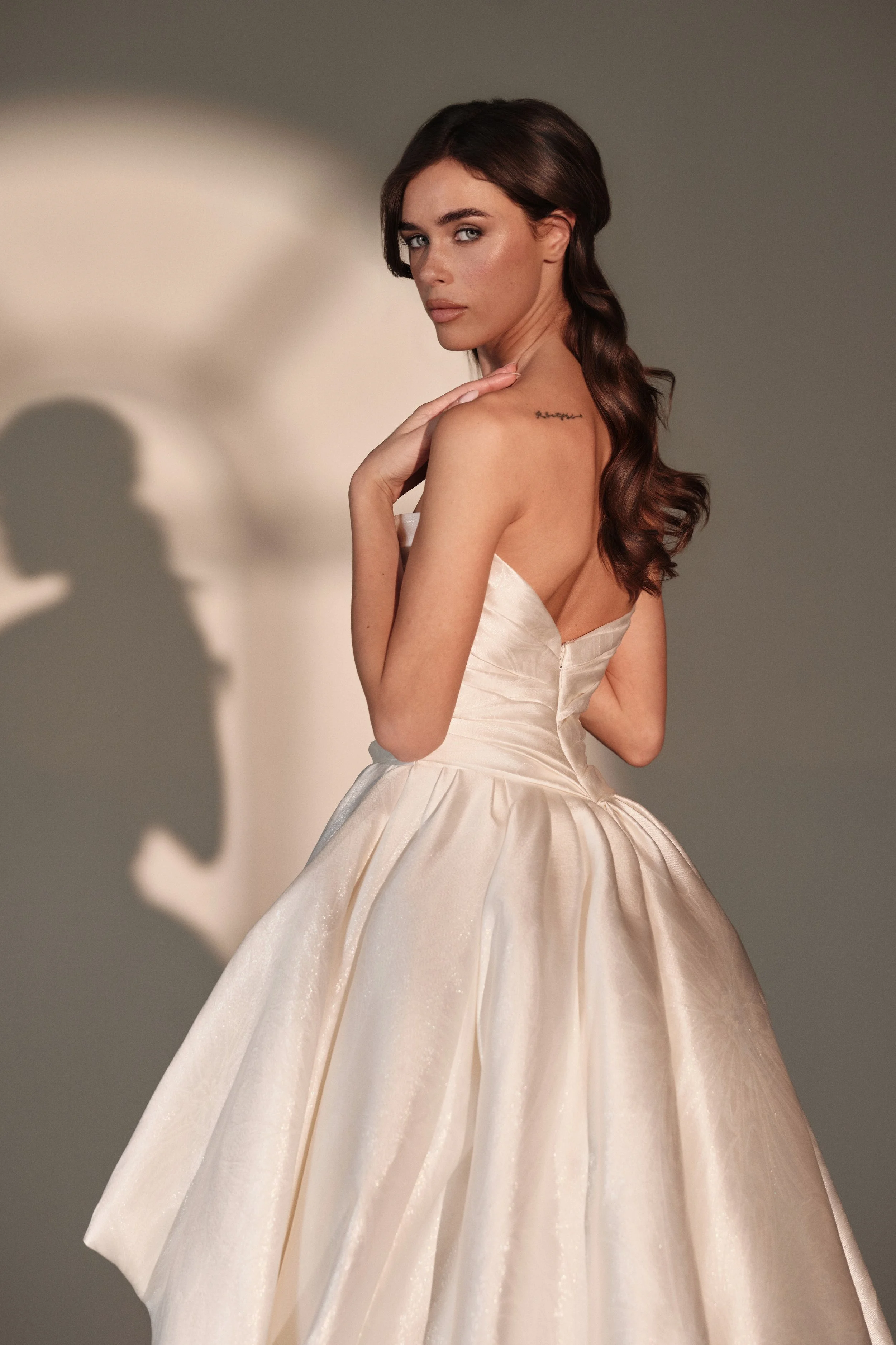 Maria Pia Bridal_Jocelyn_det (Custom).jpg