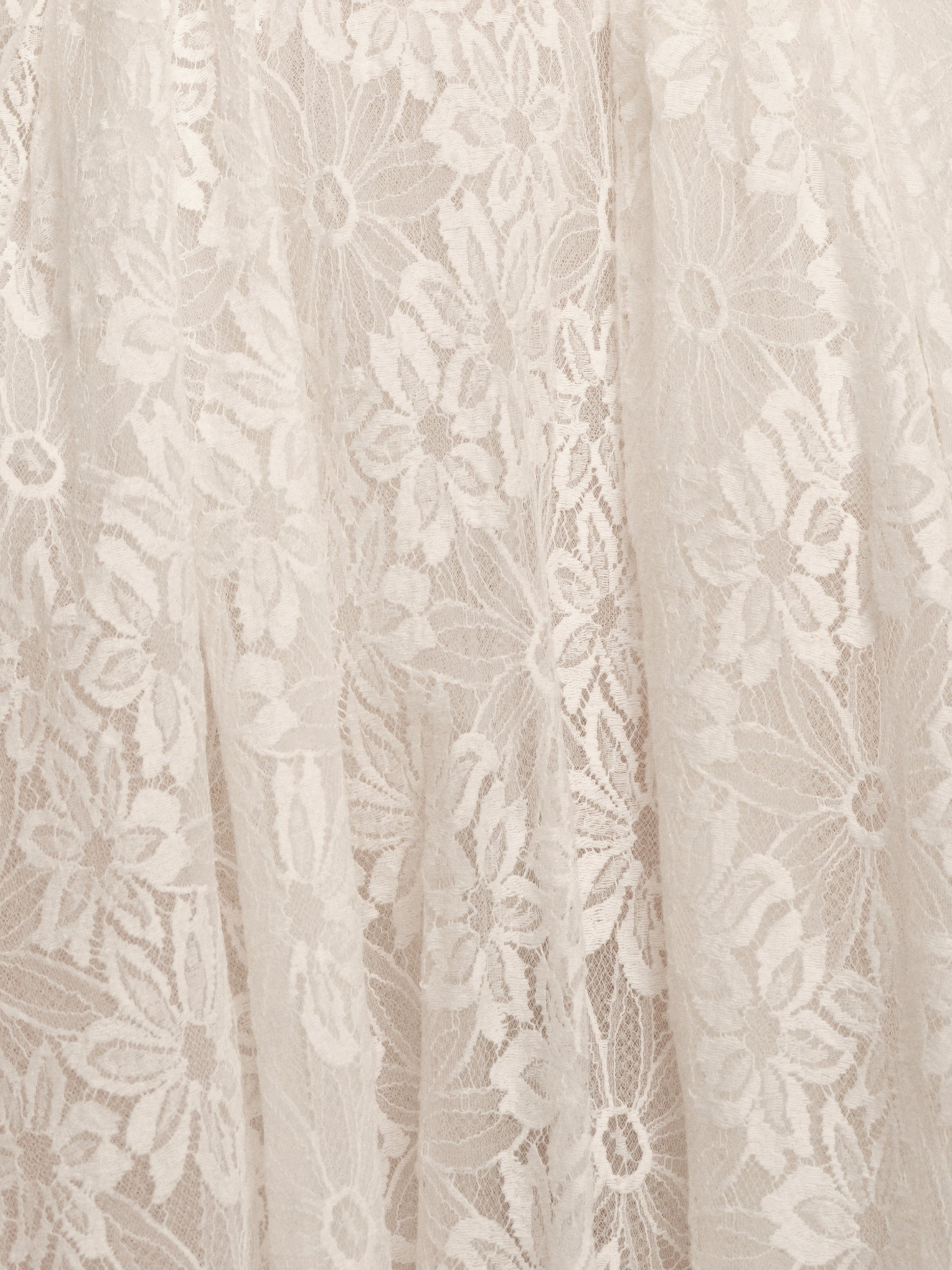 Selene Lace.jpg