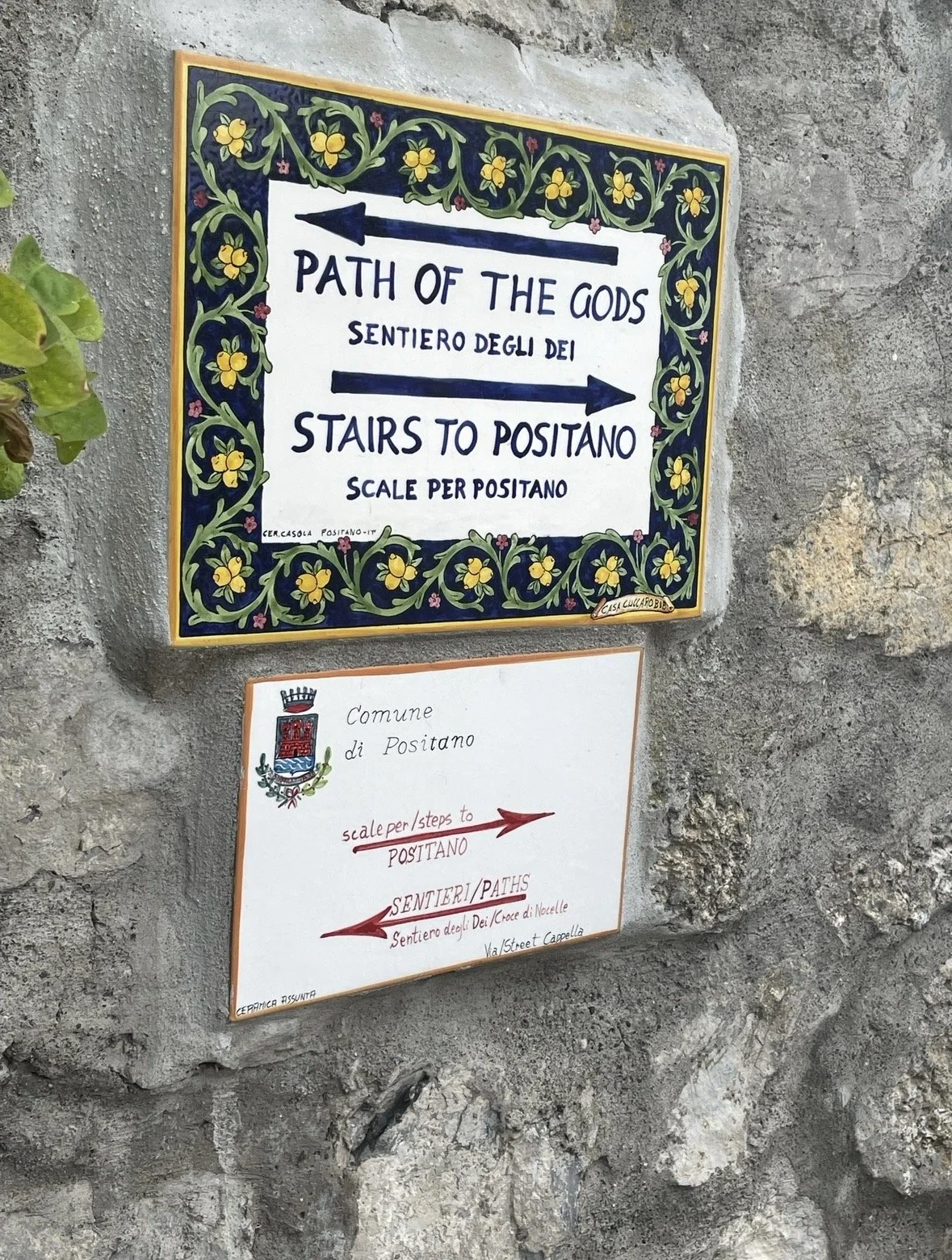 Ceramic Path of the Gods sign in Nocelle near Positano