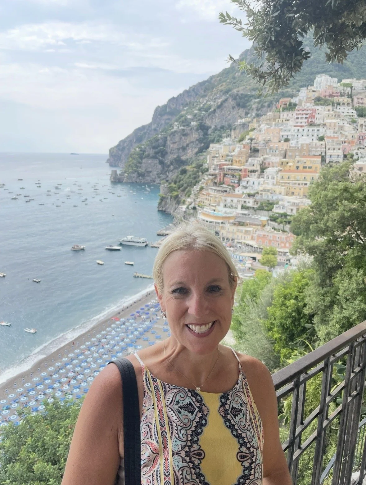 Scenic overlook on the Path of the Gods above the Amalfi Coast