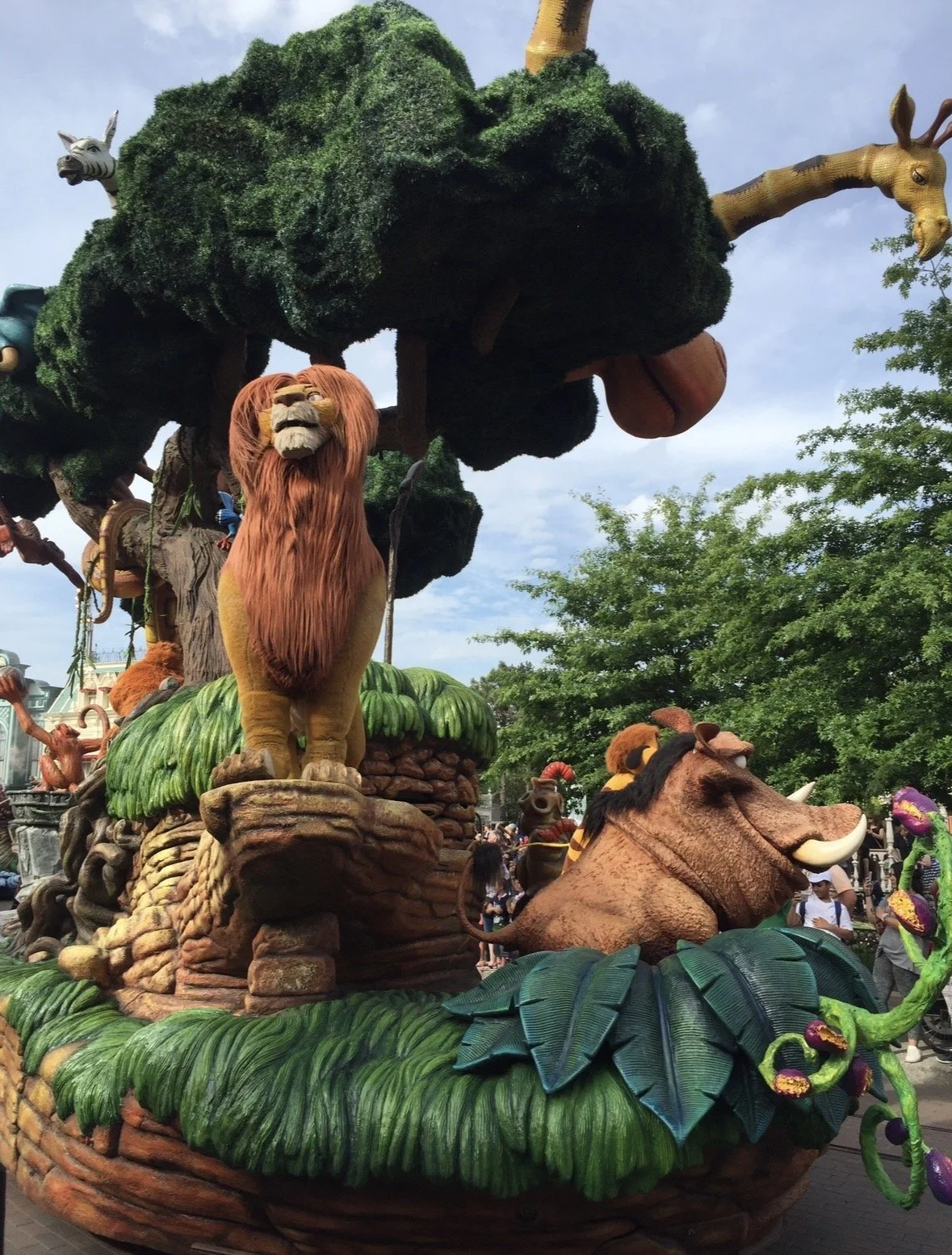 Lion King parade float during the Disneyland Paris parade