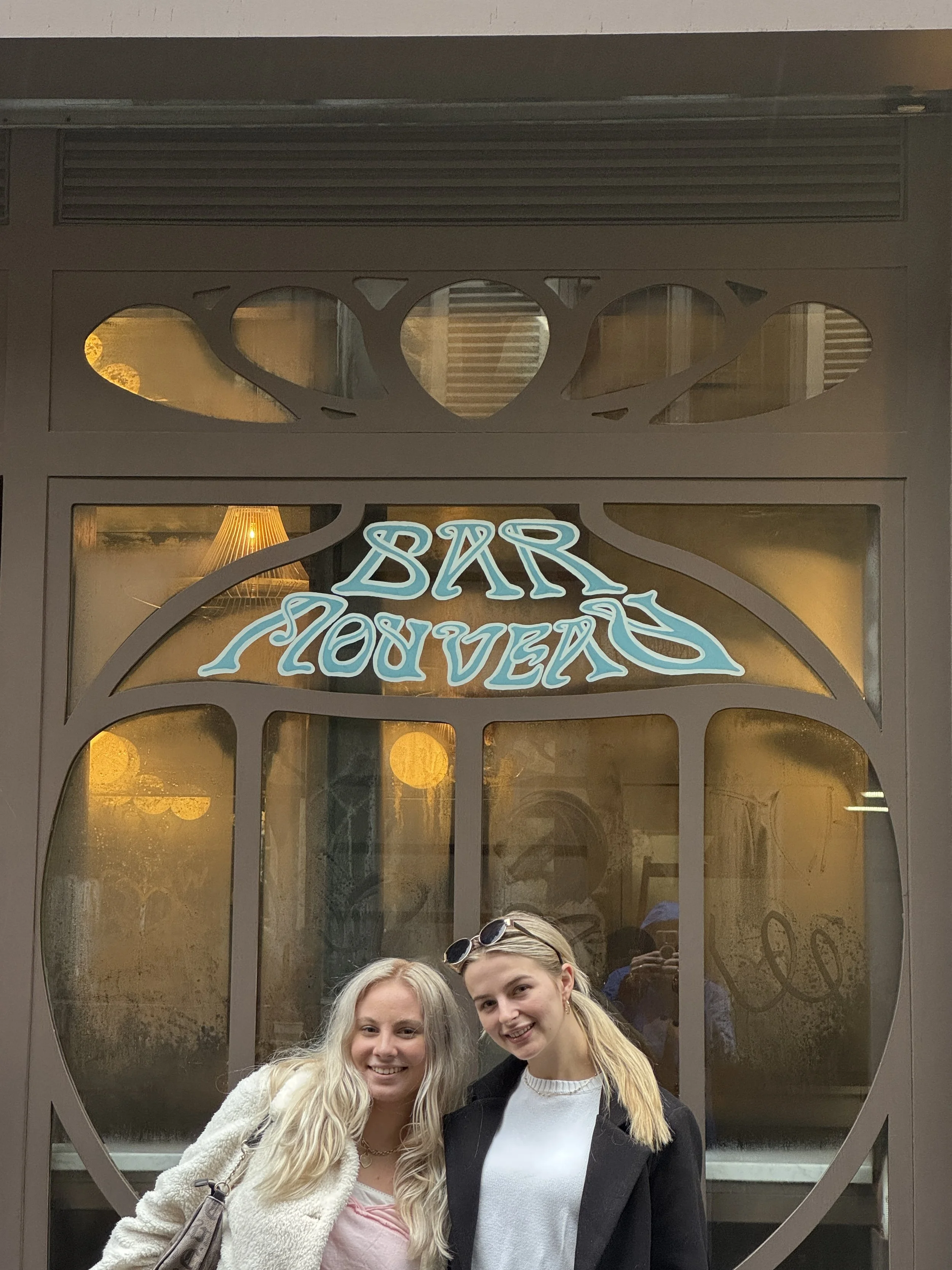 Exterior of Bar Nouveau cocktail bar in the 3rd arrondissement of Paris