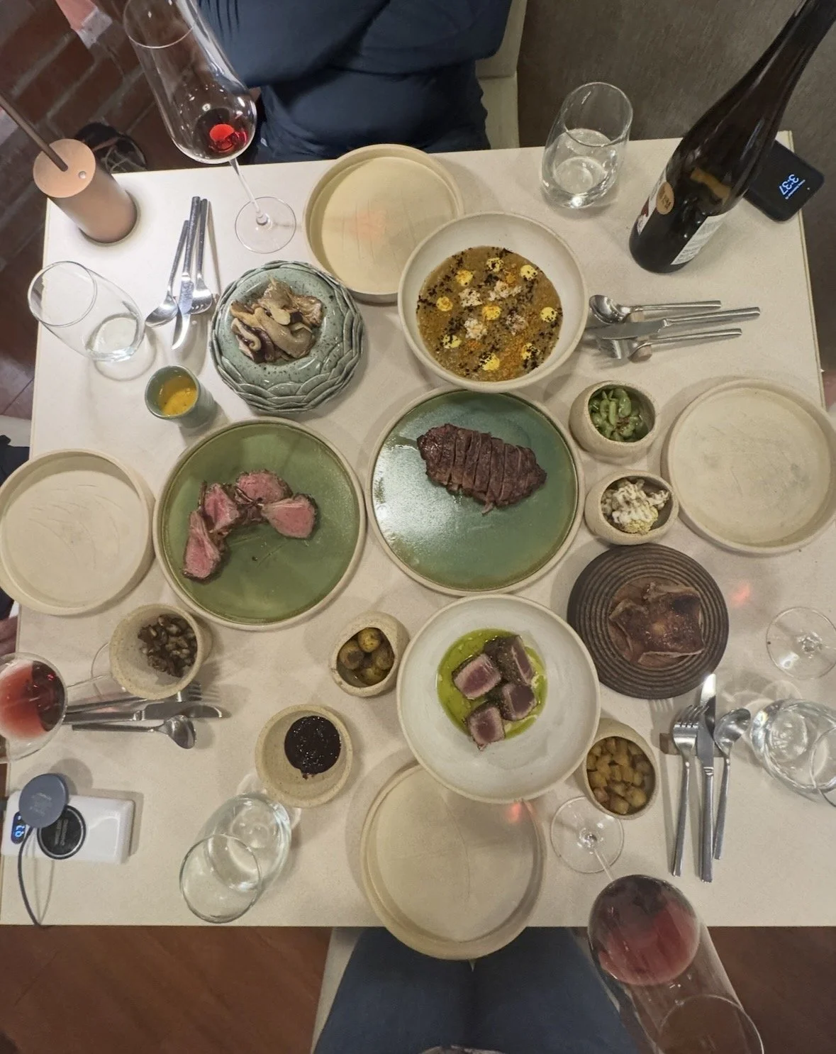 Traditional Ecuadorian dishes and seafood at Quitu restaurant