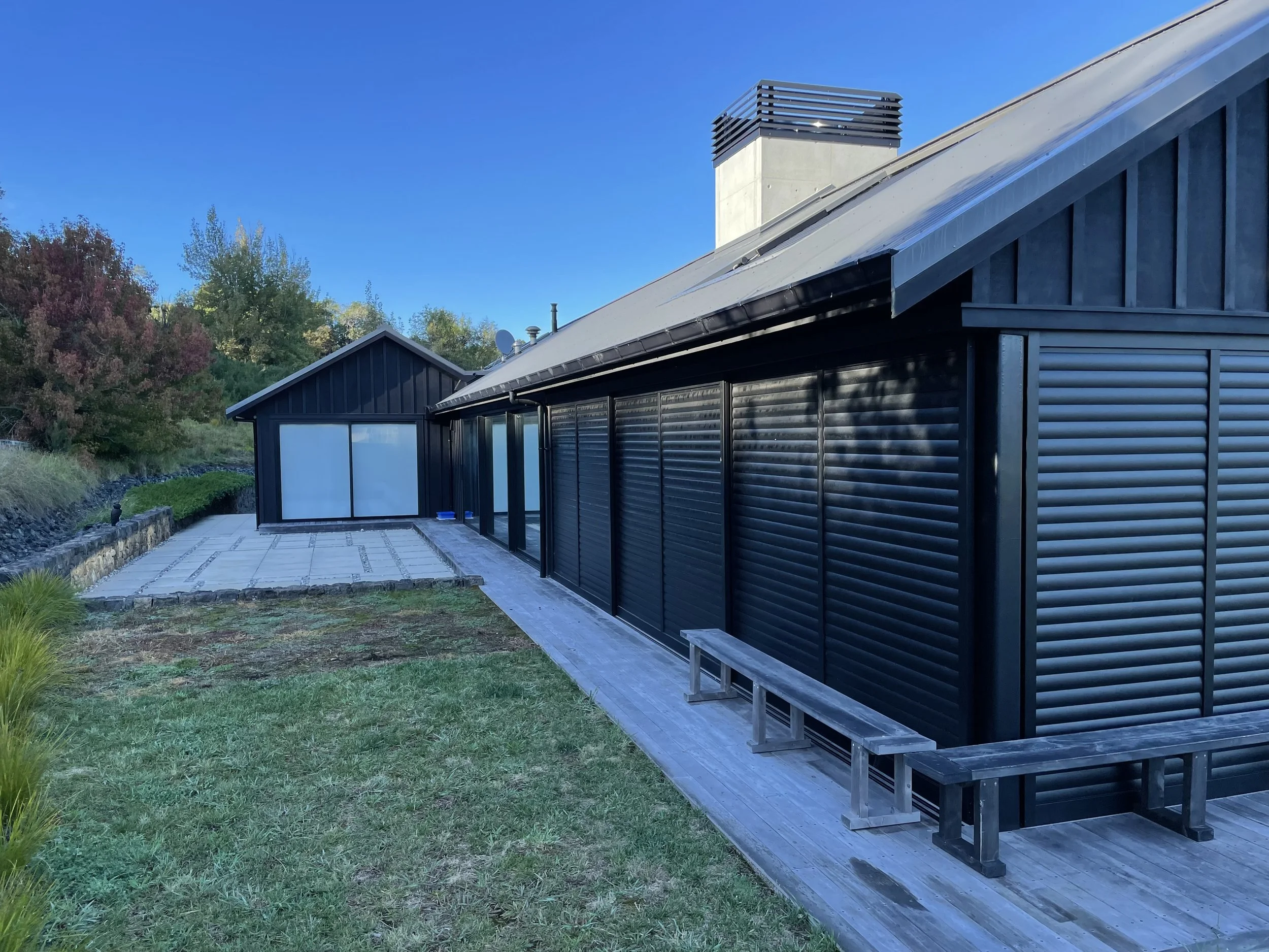 baddeleys-beach-tawharanui-architectural-new-build-01_3898.jpg