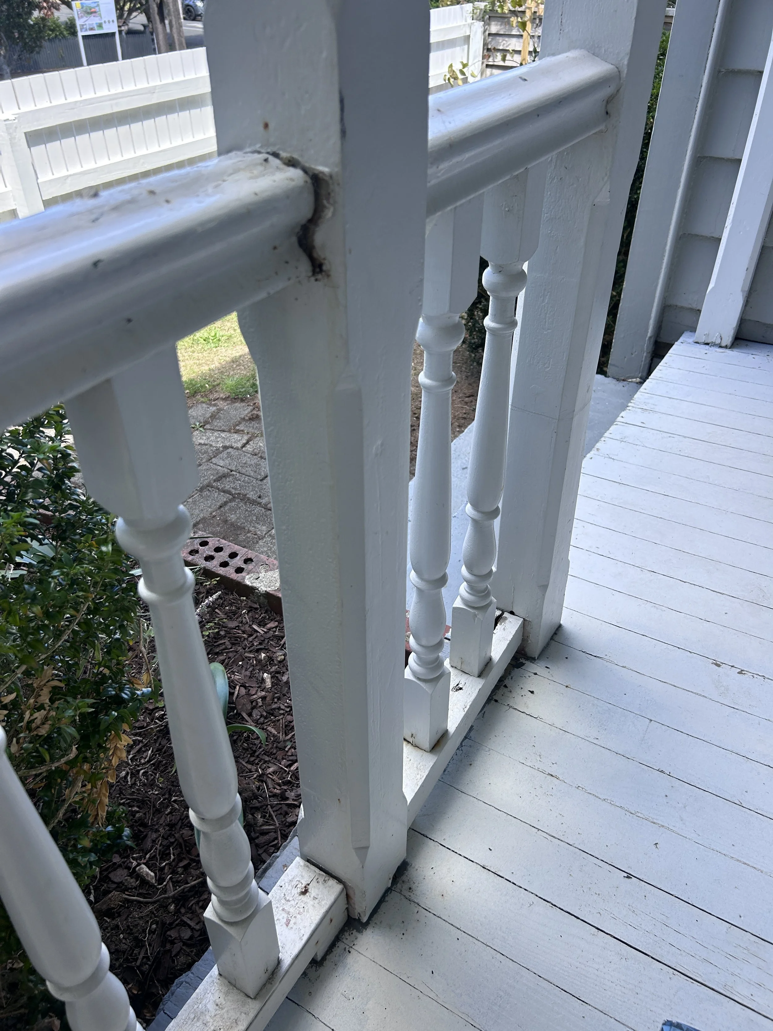 crummer-road-villa-restoration-villa-exterior-01.jpg_7017.JPG