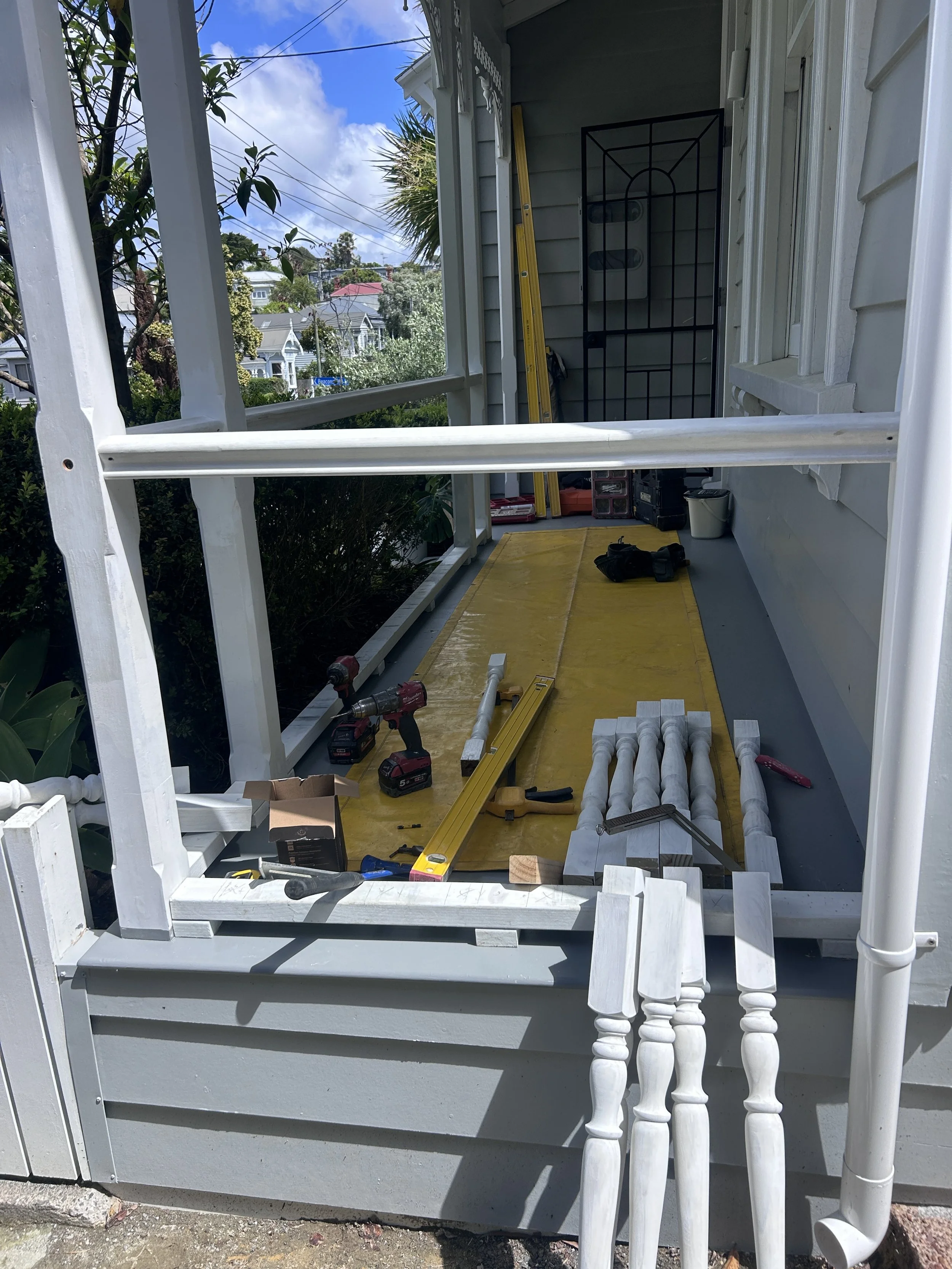 crummer-road-villa-restoration-villa-exterior-01.jpg_2946.JPG