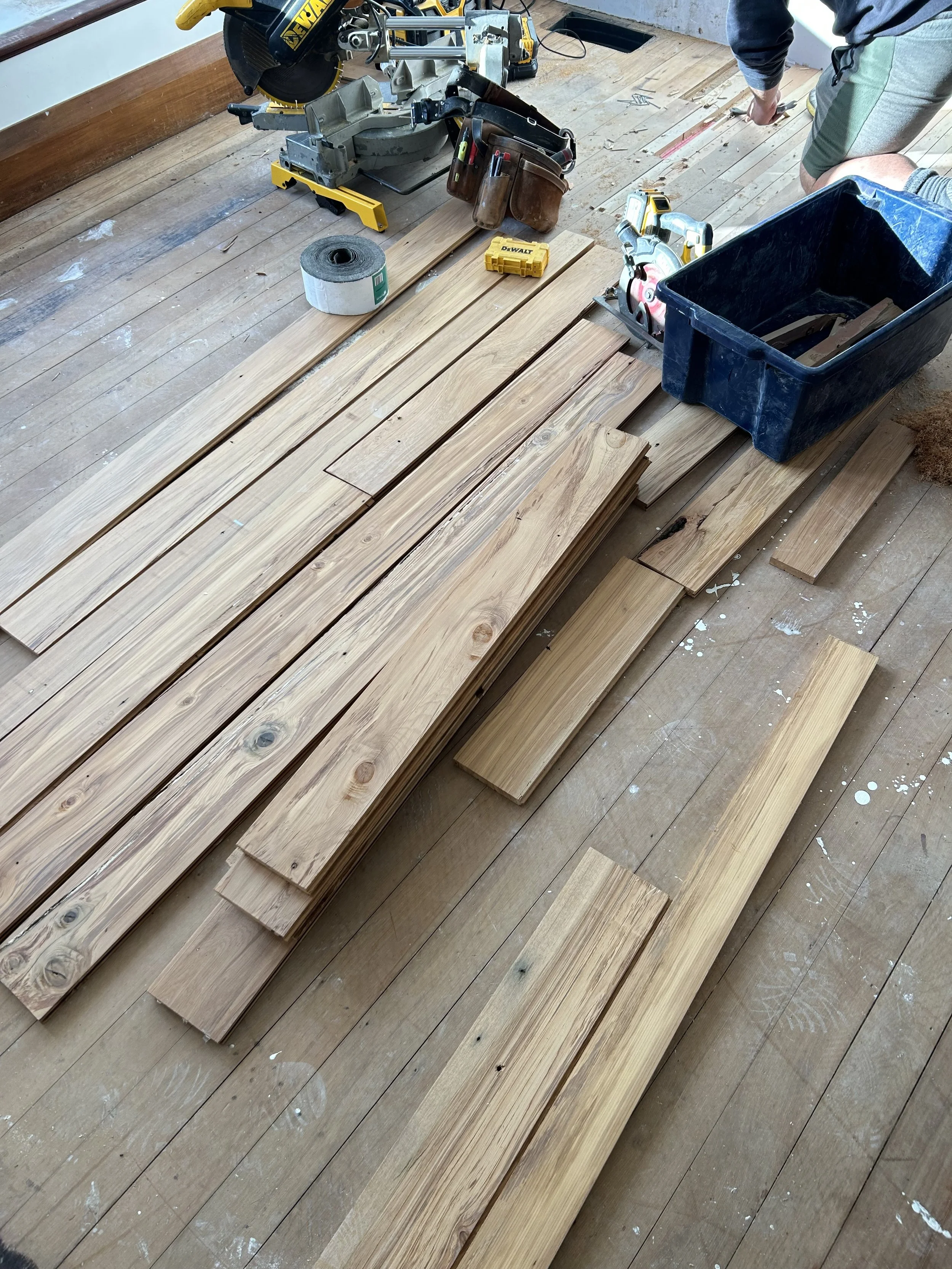 flooring-rennovation-wood_1674.jpg