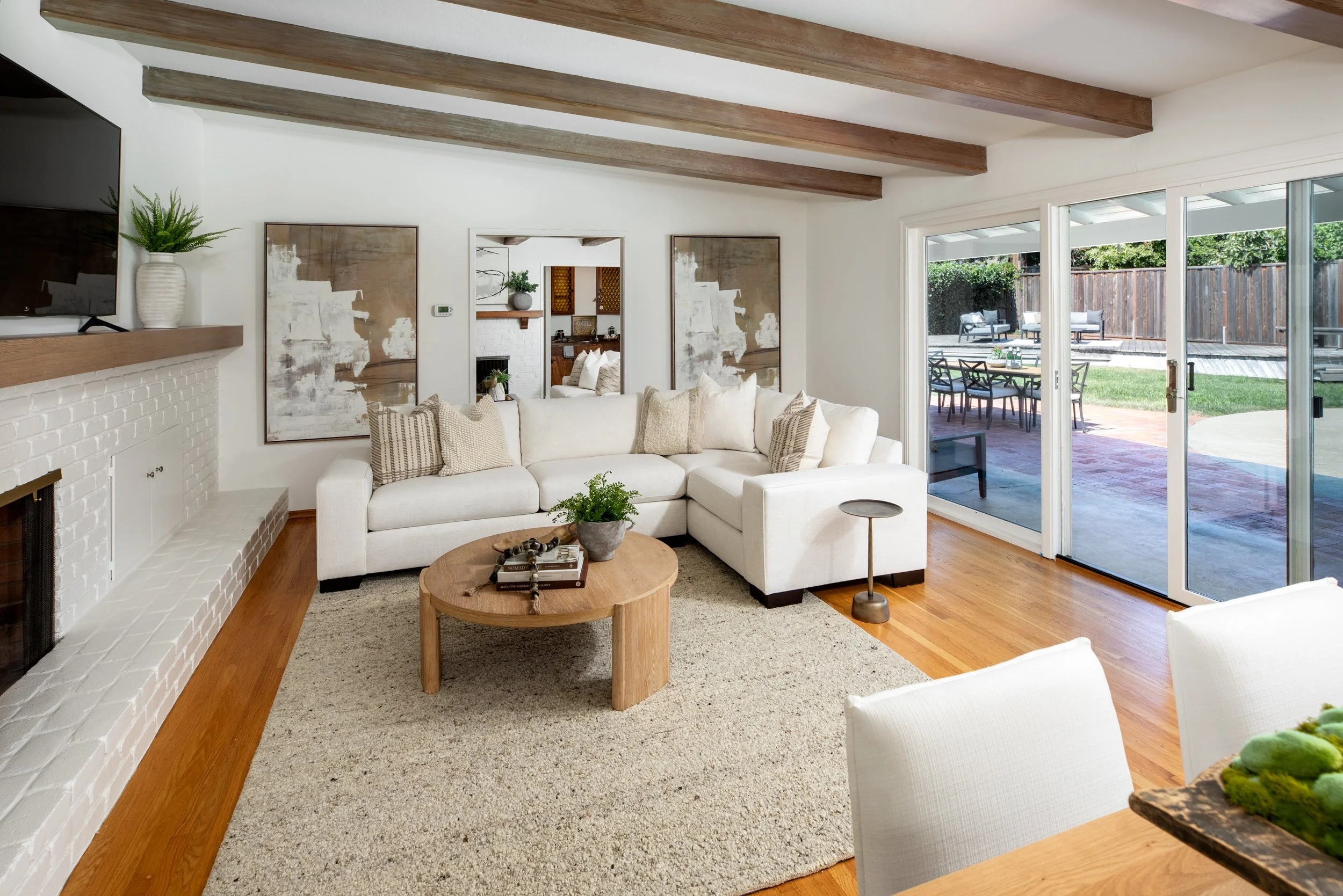 7-Carnation_Matt_Anello-9923-MLS.jpg