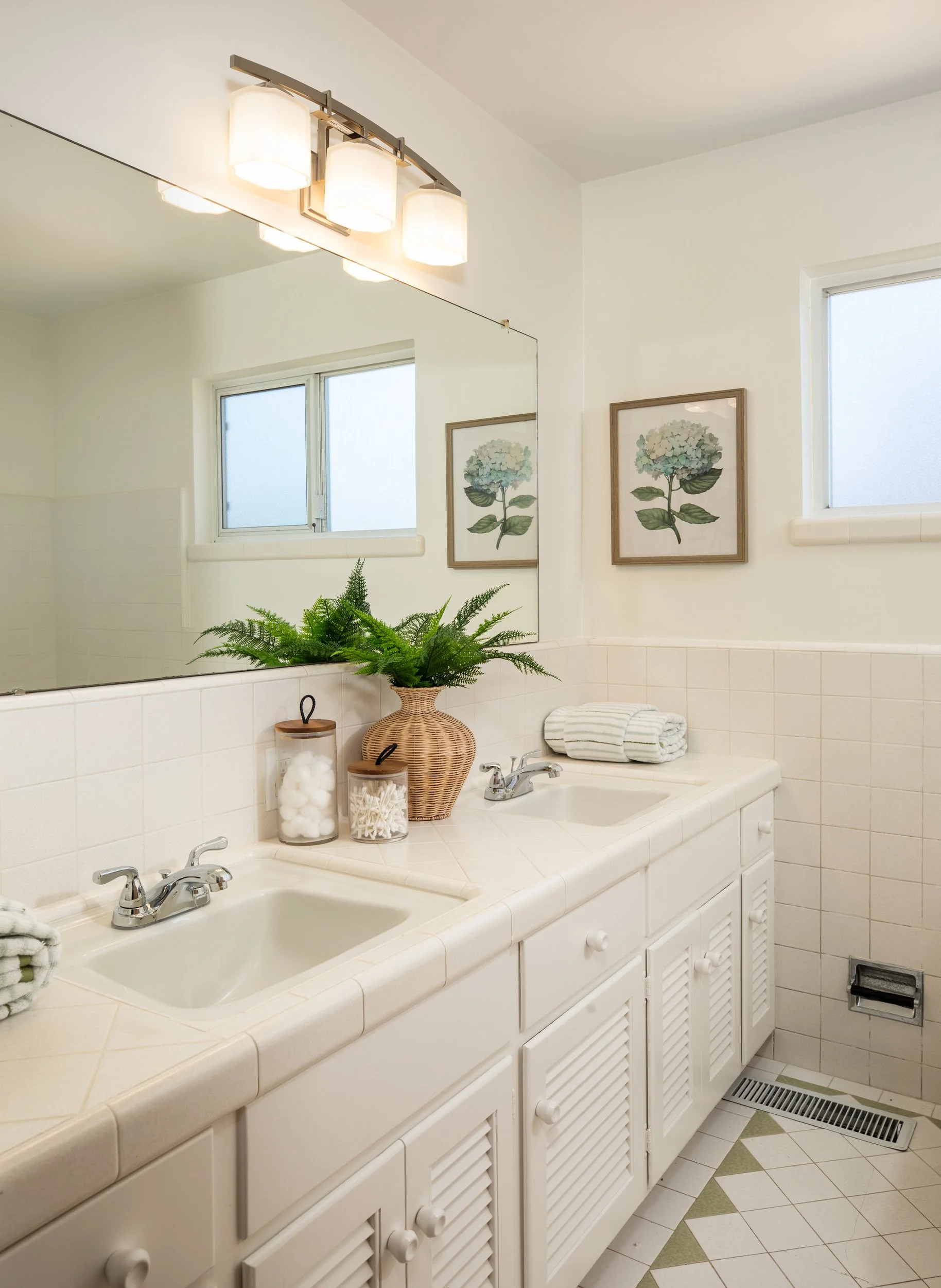 24-Carnation_Matt_Anello-0045-MLS.jpg