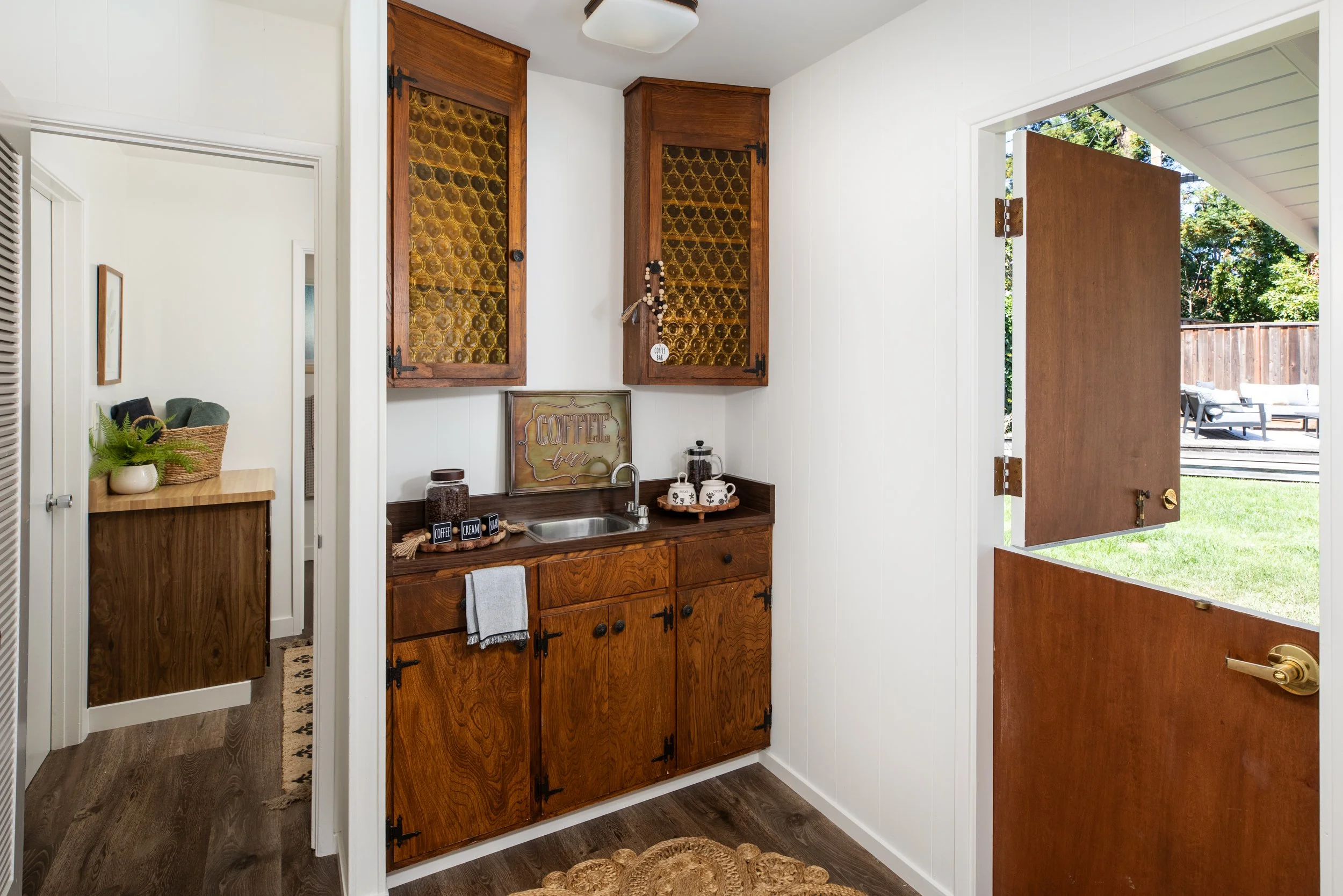 14-Carnation_Matt_Anello-0003-2-MLS.jpg