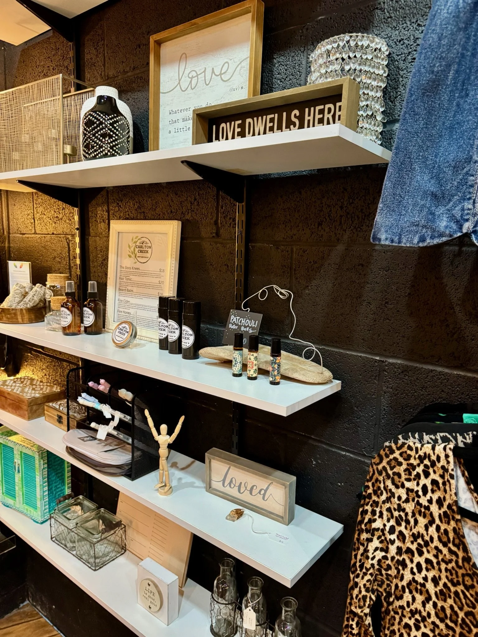 Eclectic, upscale second hand store