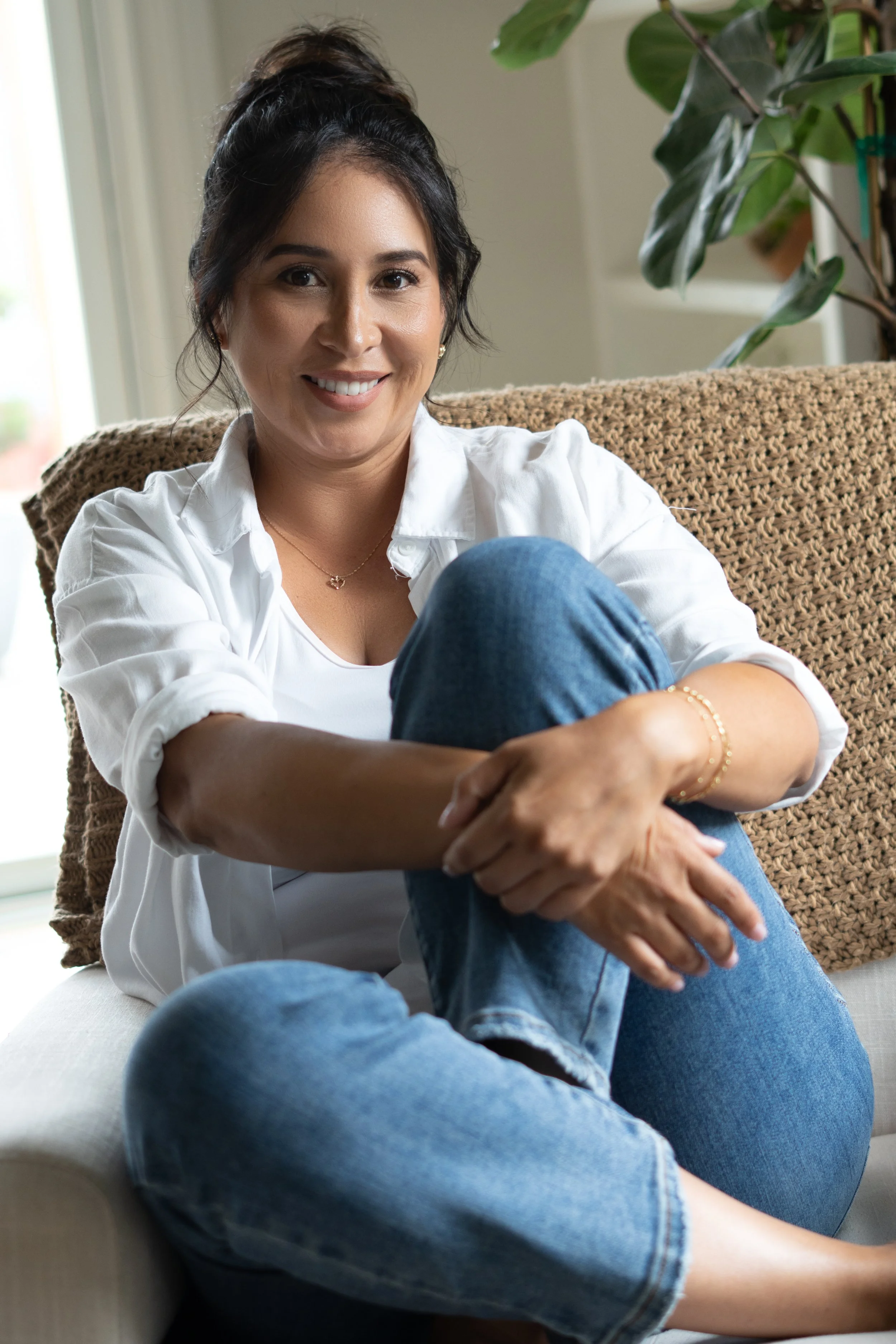 Melissa Villalobos, LCSW, therapist serving Santa Cruz and Monterey Counties & Telehealth throughout California