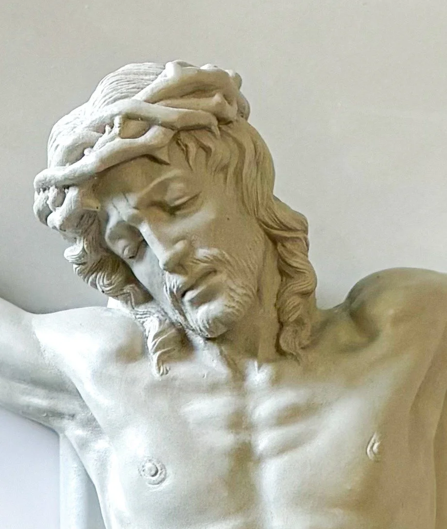 Crucifix face.JPG